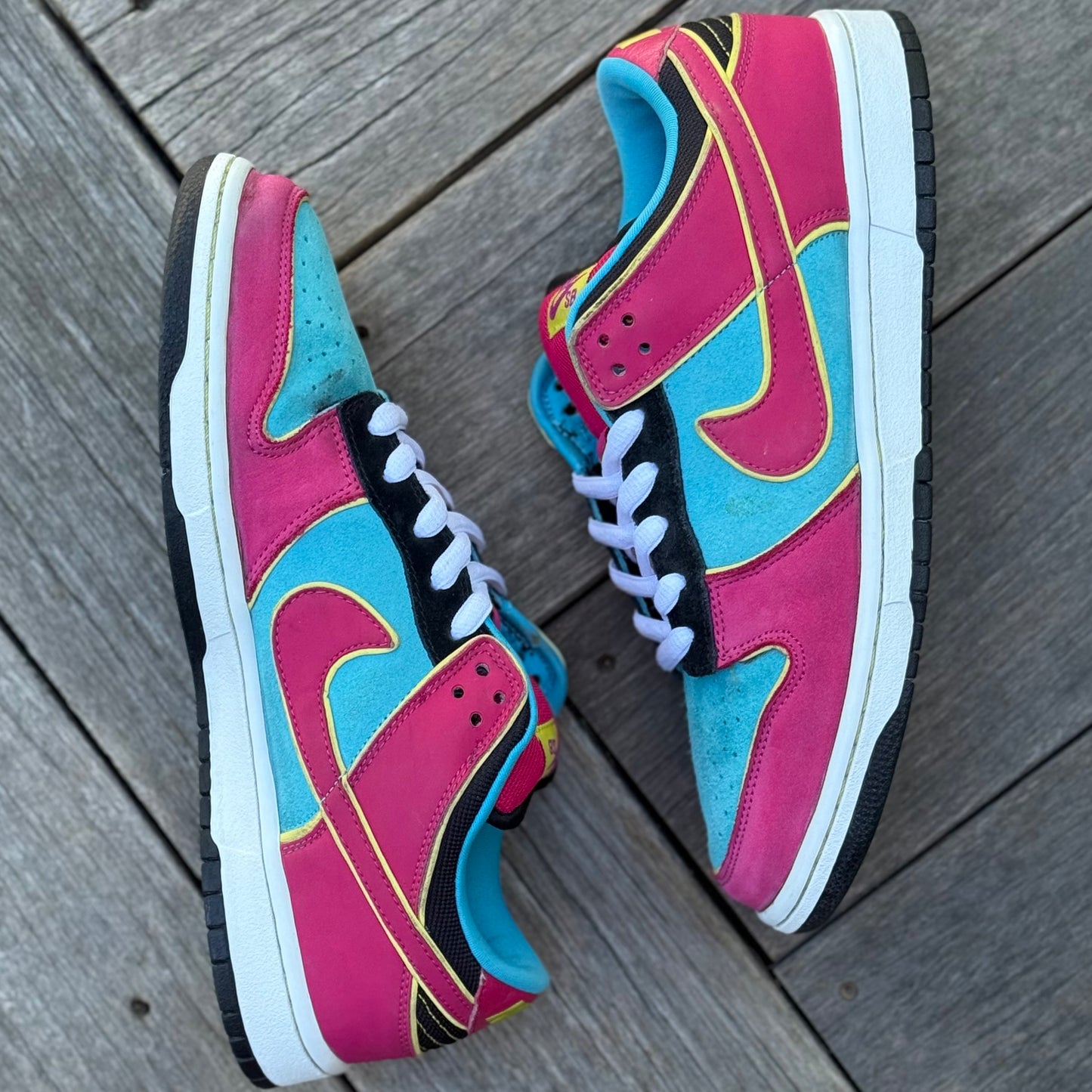 Nike SB Dunk Low Miss Pacman Size 10