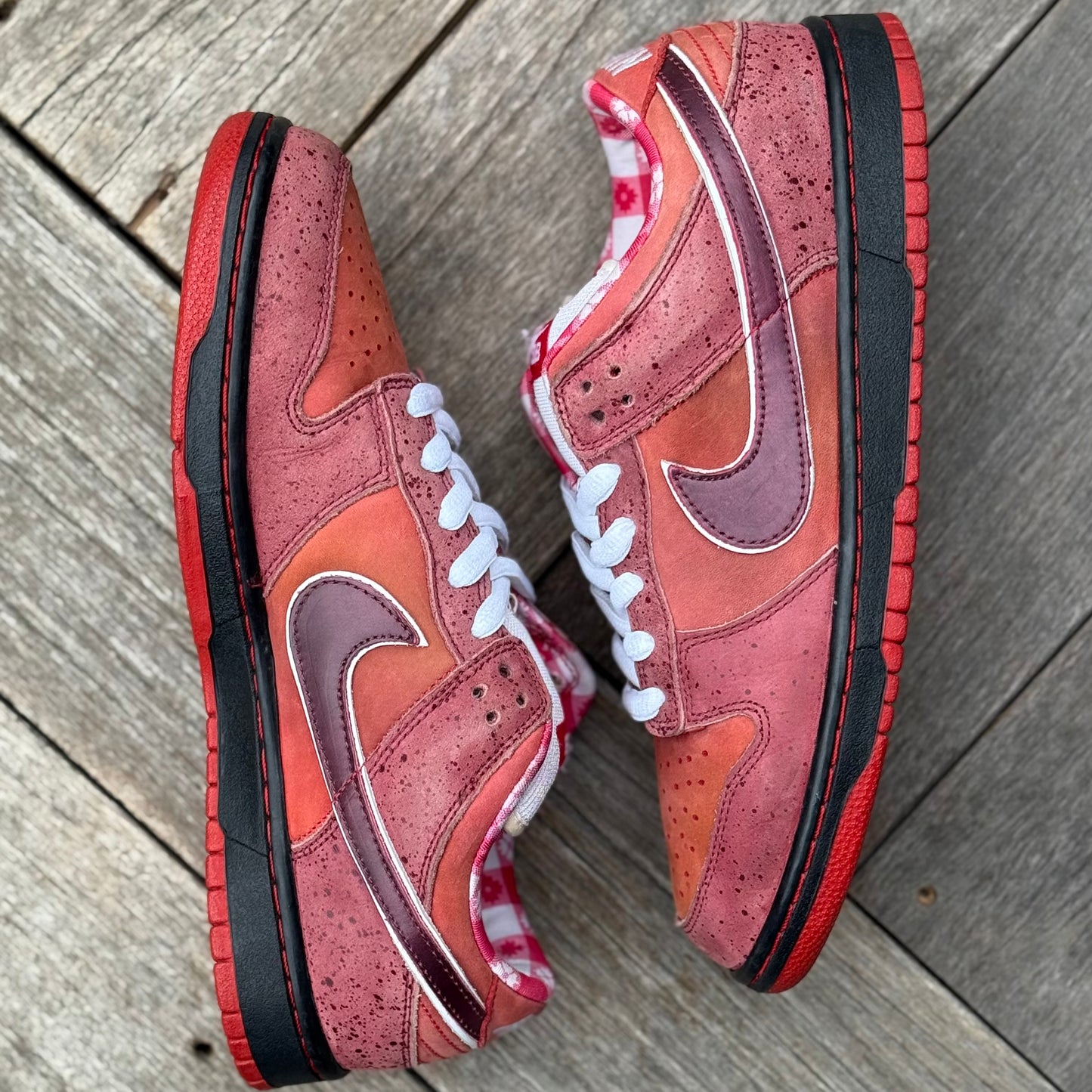 Nike SB Dunk Low Red Lobster Size 10