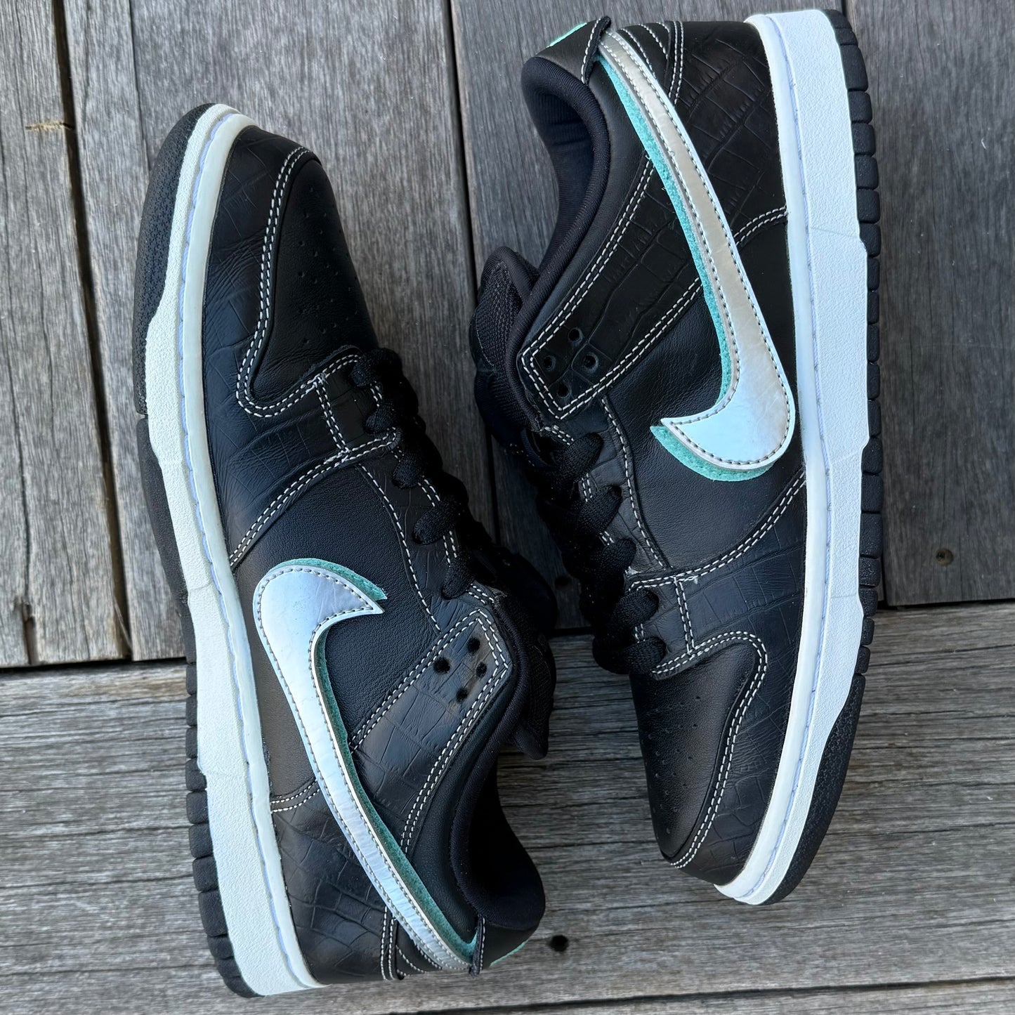 Nike SB Dunk Low Black Diamond Size 9