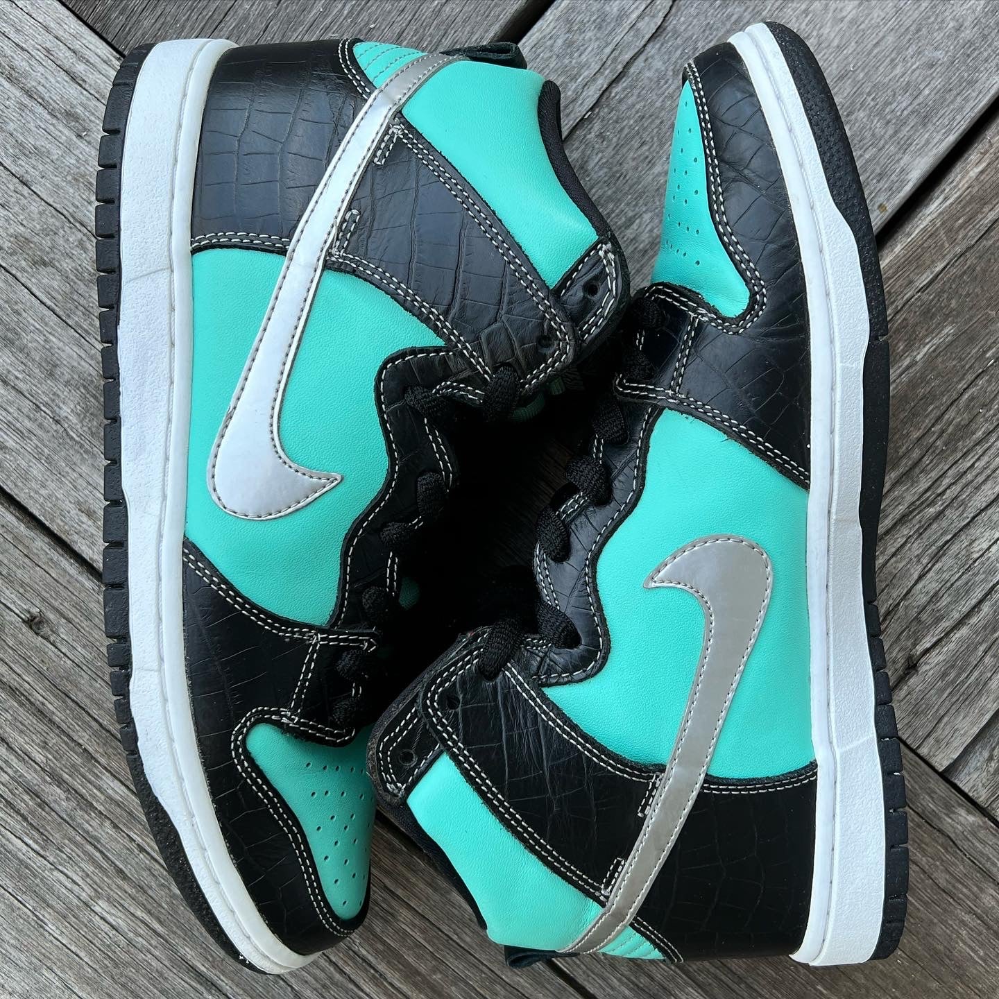 Nike SB Dunk High Tiffany Diamond Size 9