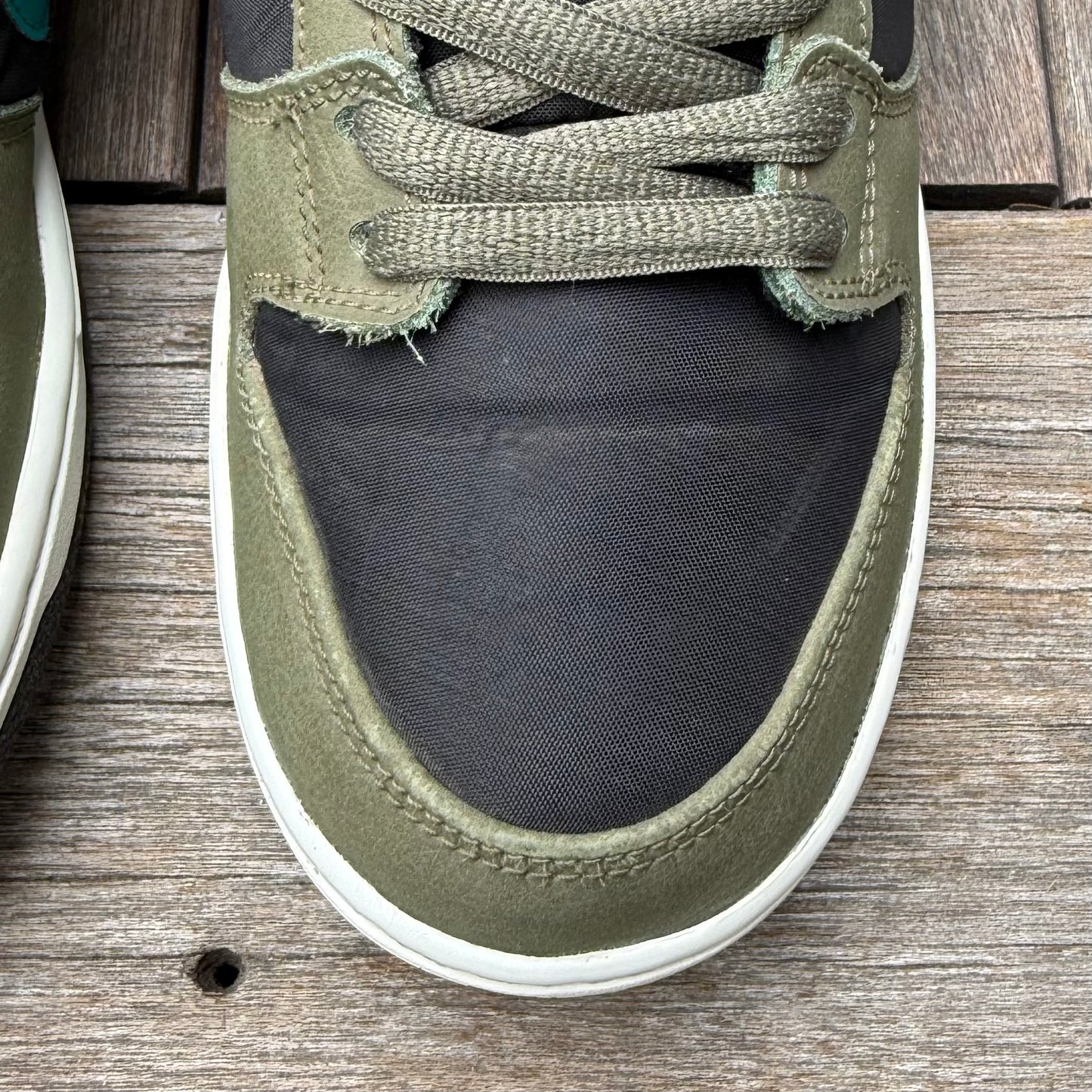 Nike SB Dunk Low Medium Olive Turbo Size 8.5