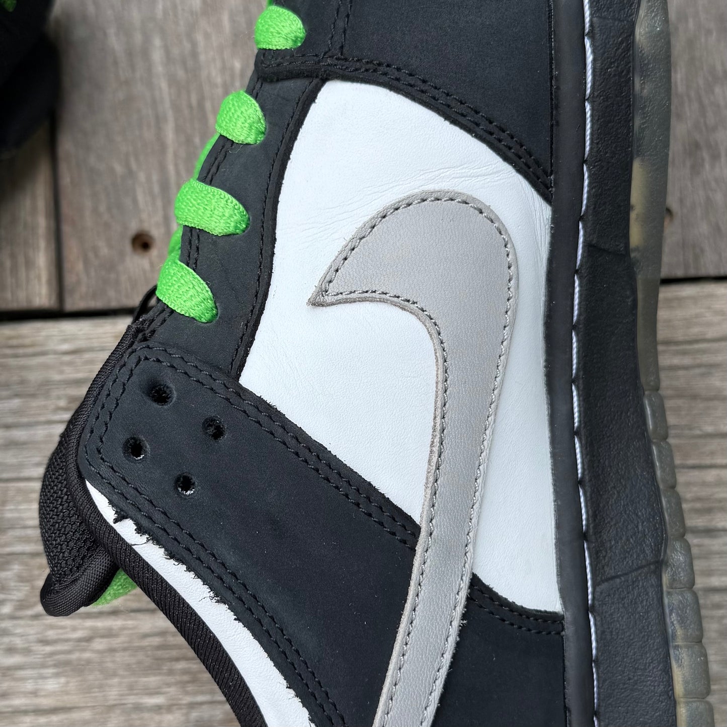Nike SB Dunk Low Panda Pigeon Size 10