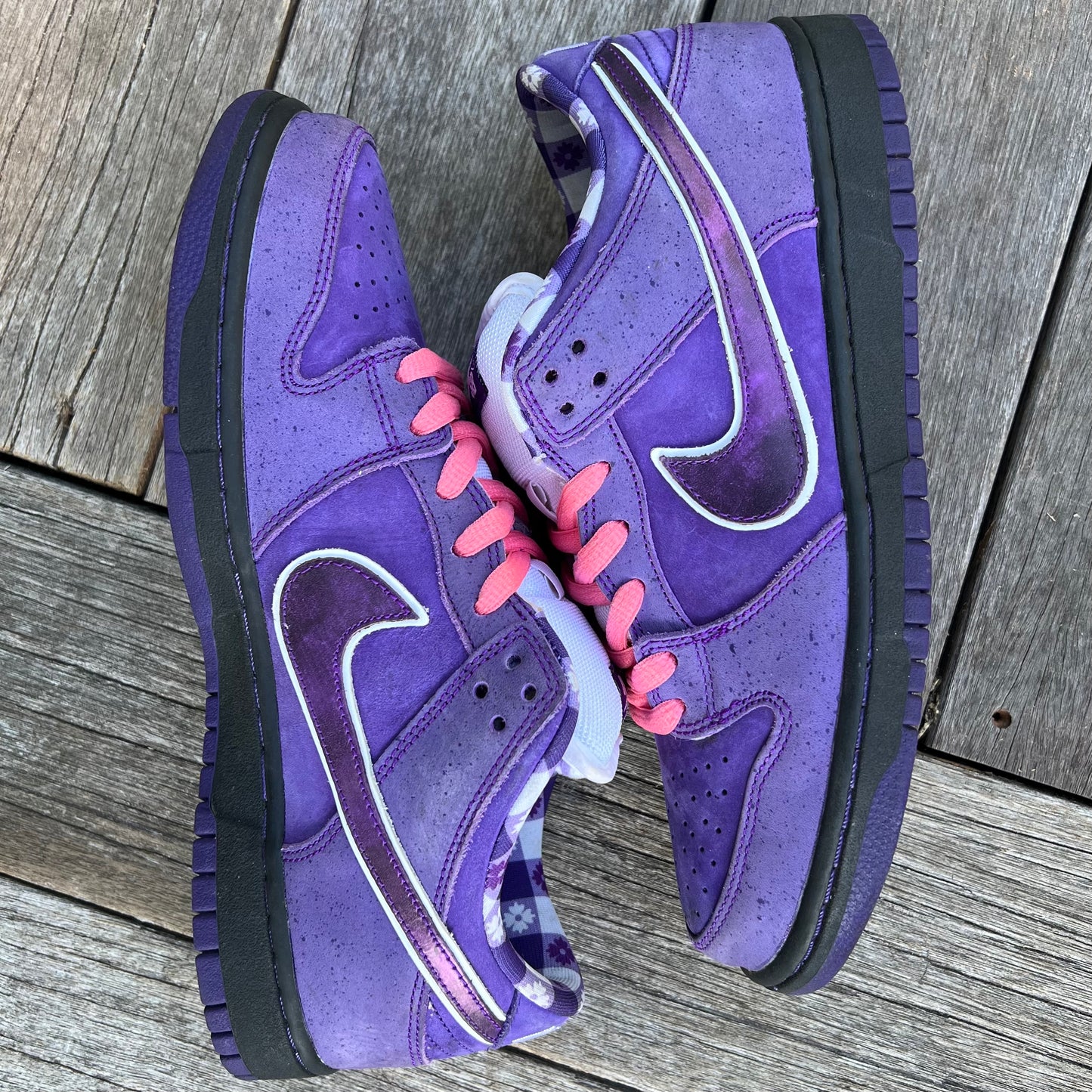 Nike SB Dunk Low Purple Lobster Size 9.5