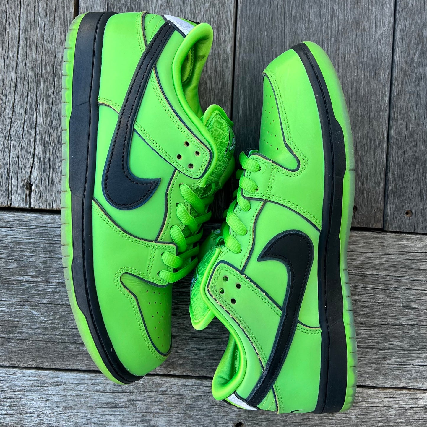 Nike SB Dunk Low Green Powerpuff Girl Buttercup Size 9.5