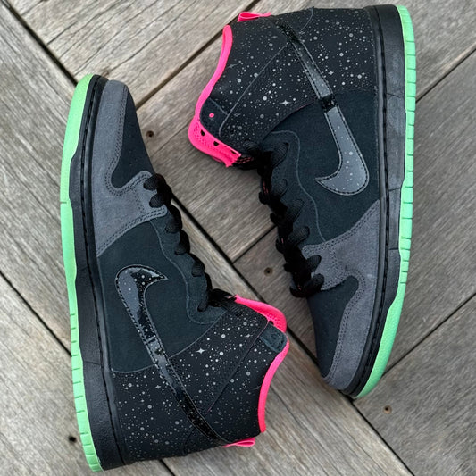 Nike SB Dunk High Northern Lights Size 9