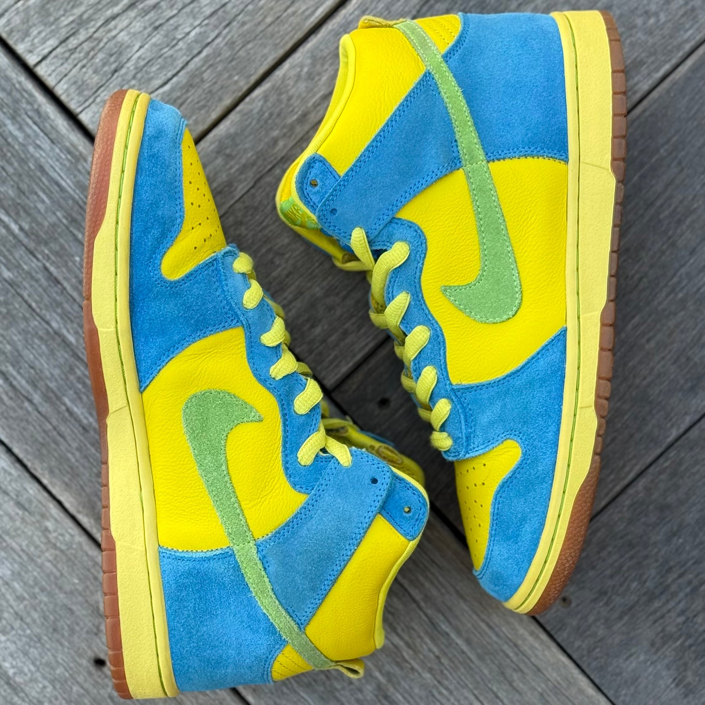 Nike SB Dunk High Marge Simpson Size 9.5