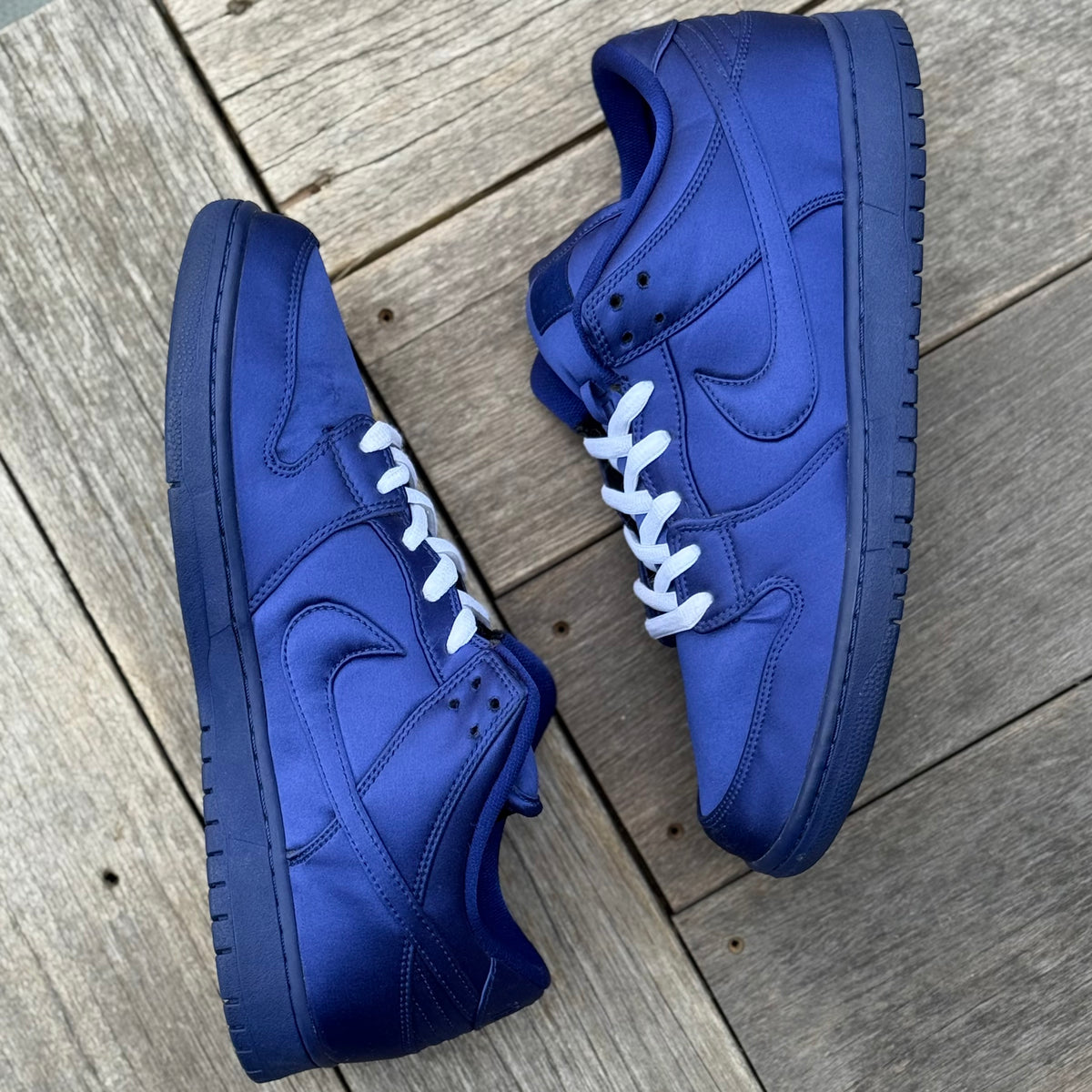 Nike SB Dunk Low NBA Deep Royal Blue Satin Size 13
