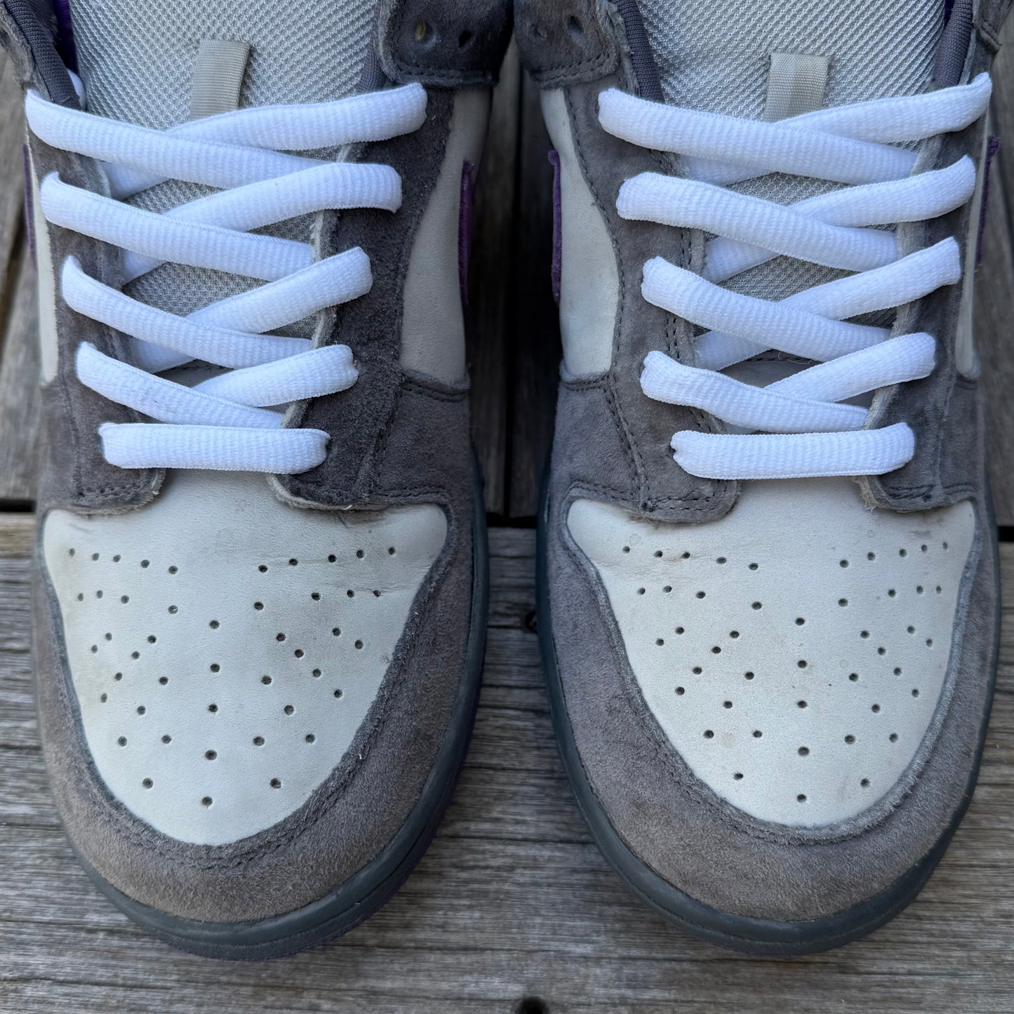 Nike SB Dunk Low Purple Pigeon Size 11