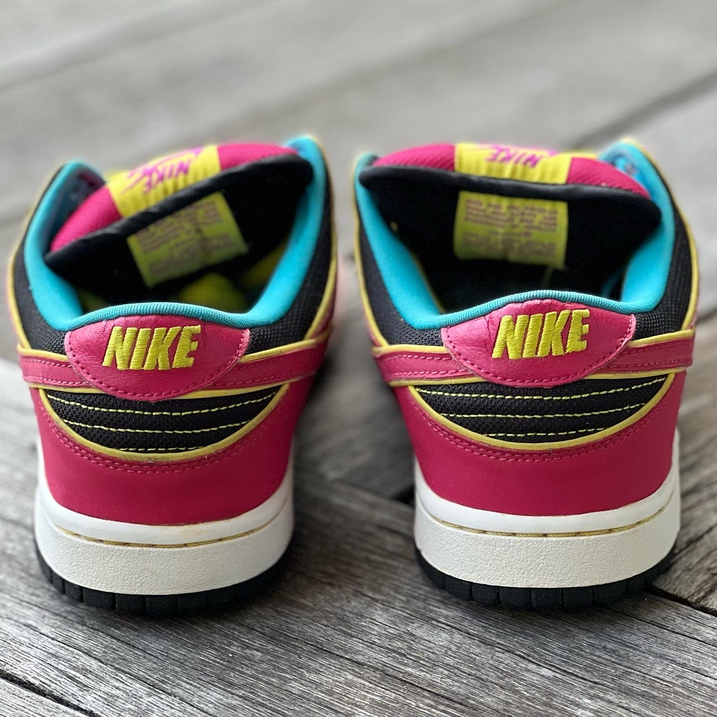 Nike SB Dunk Low Miss PacMan Size 8