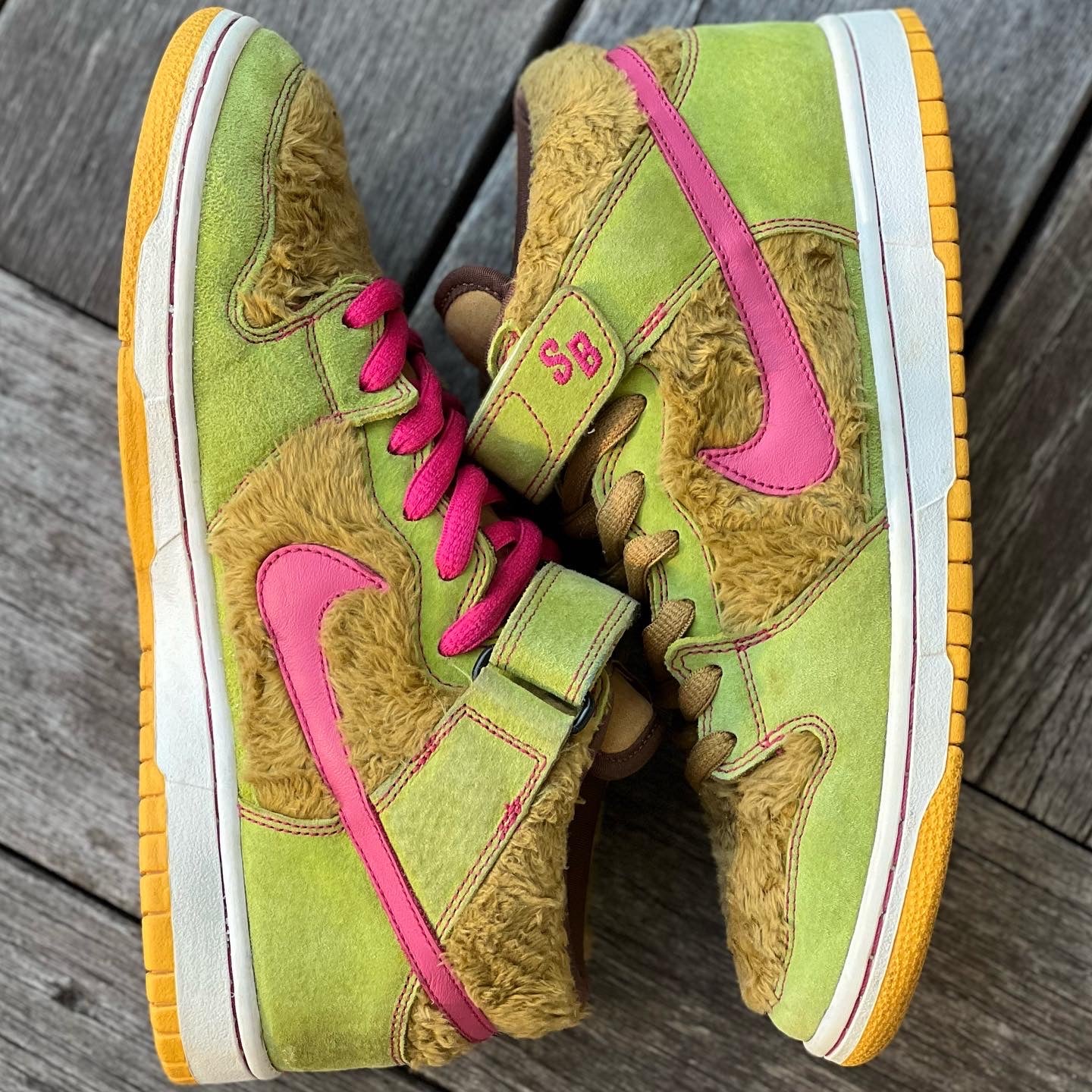 Nike SB Dunk Mid Mama Bear Three Bears Size 8.5