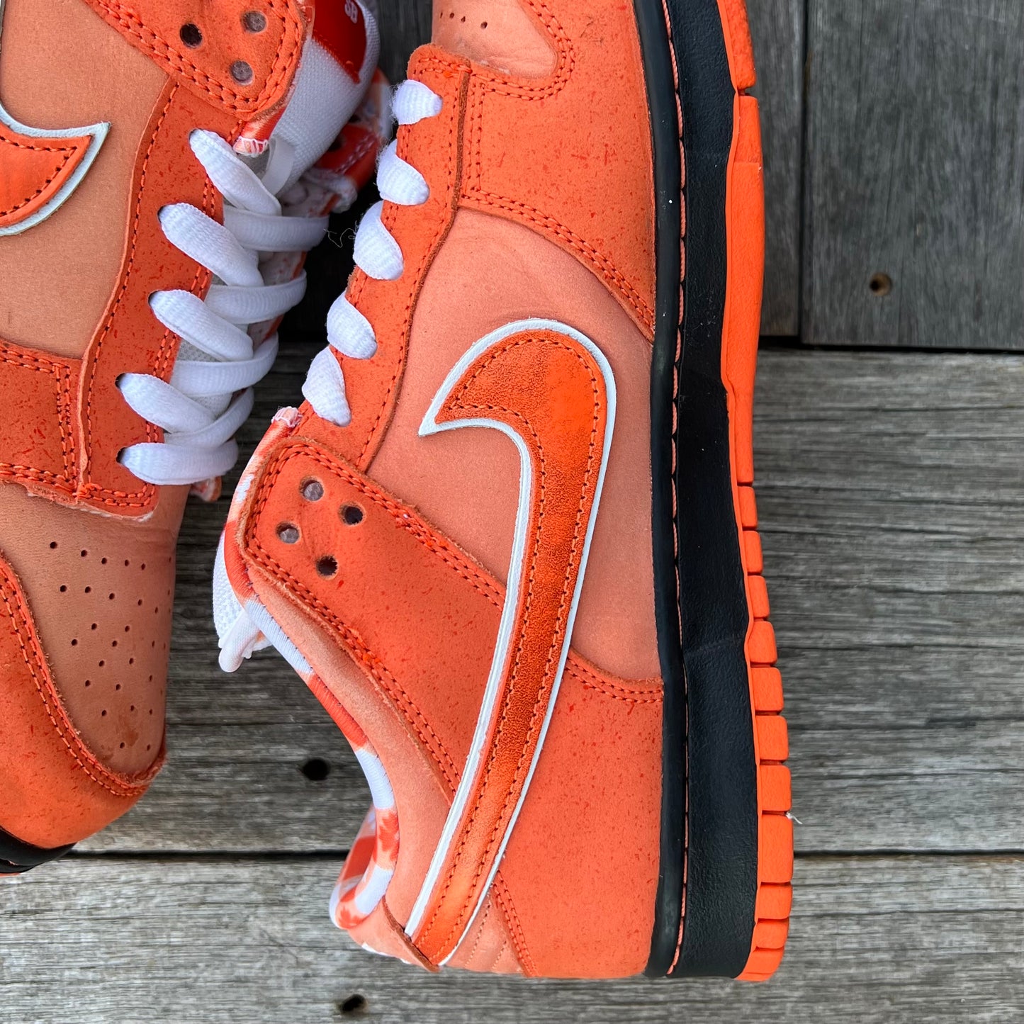 Nike SB Dunk Low Orange Lobster Size 9