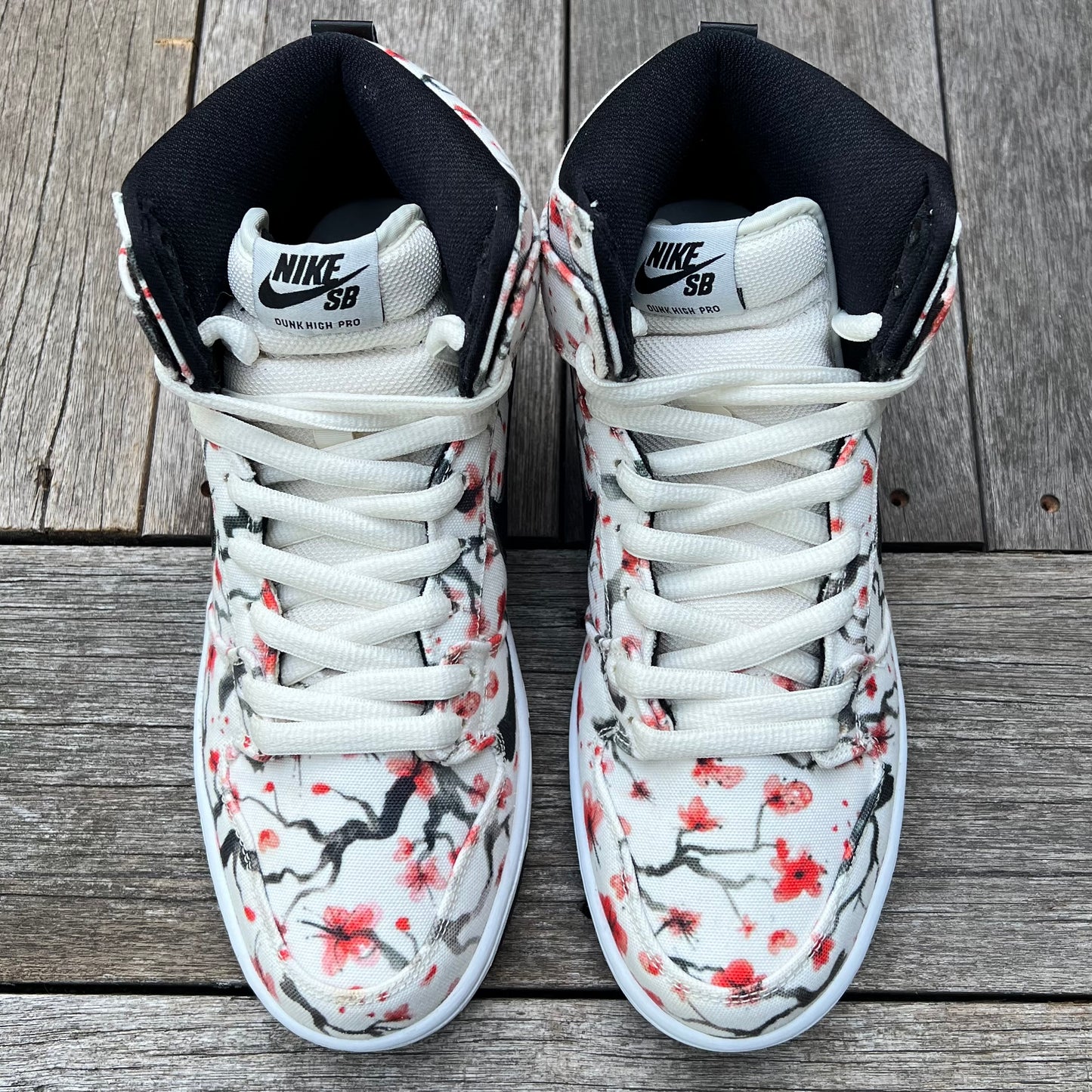 Nike SB Dunk High Cherry Blossom Size 8