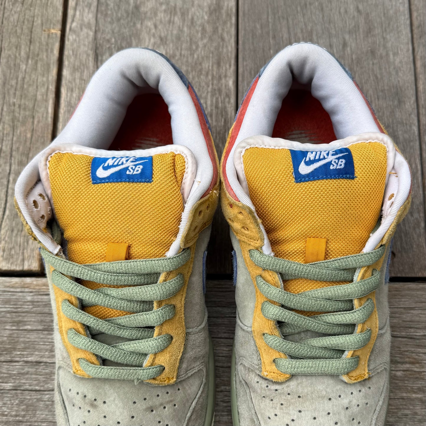 Nike SB Dunk Low Puff N Stuff Size 10