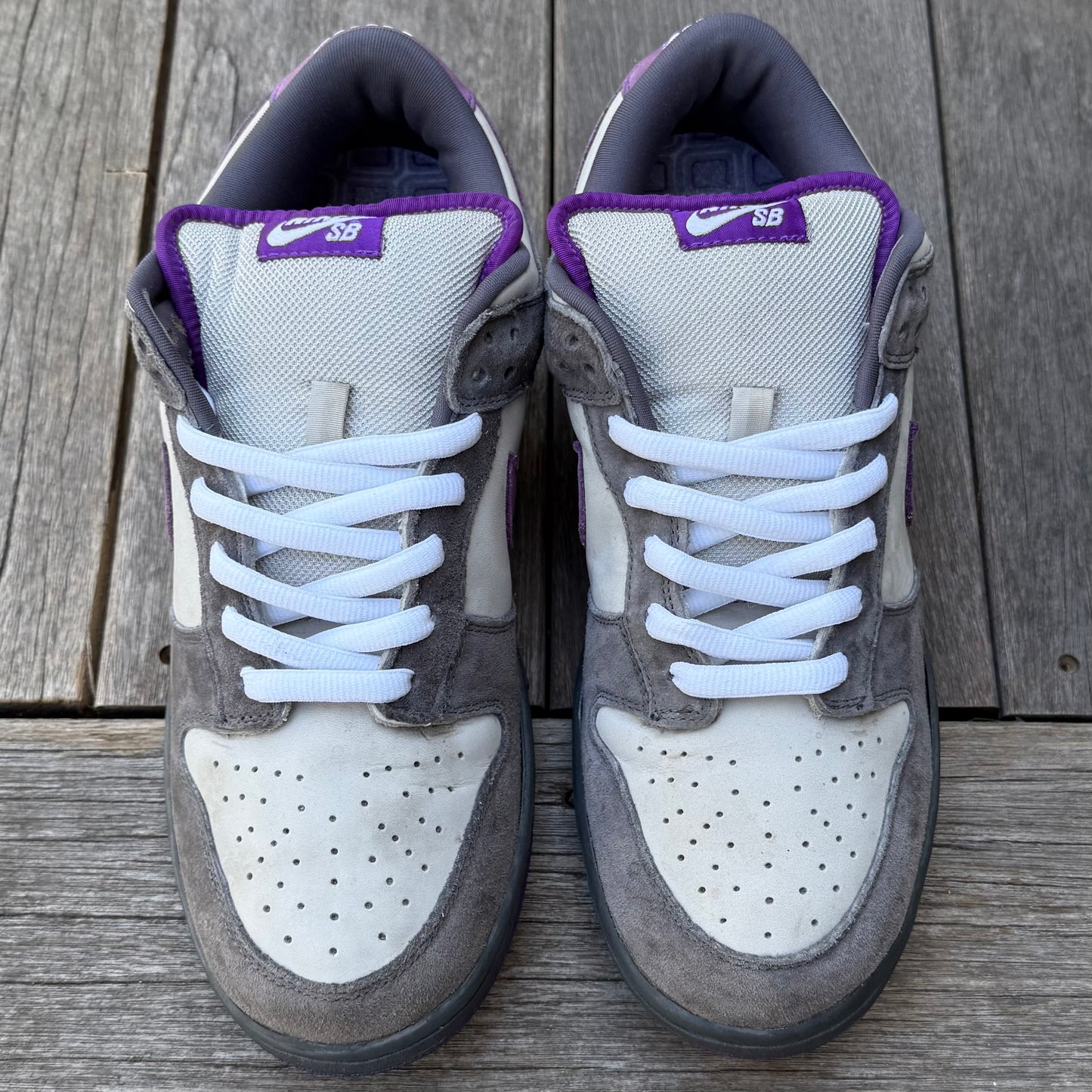 Nike SB Dunk Low Purple Pigeon Size 11