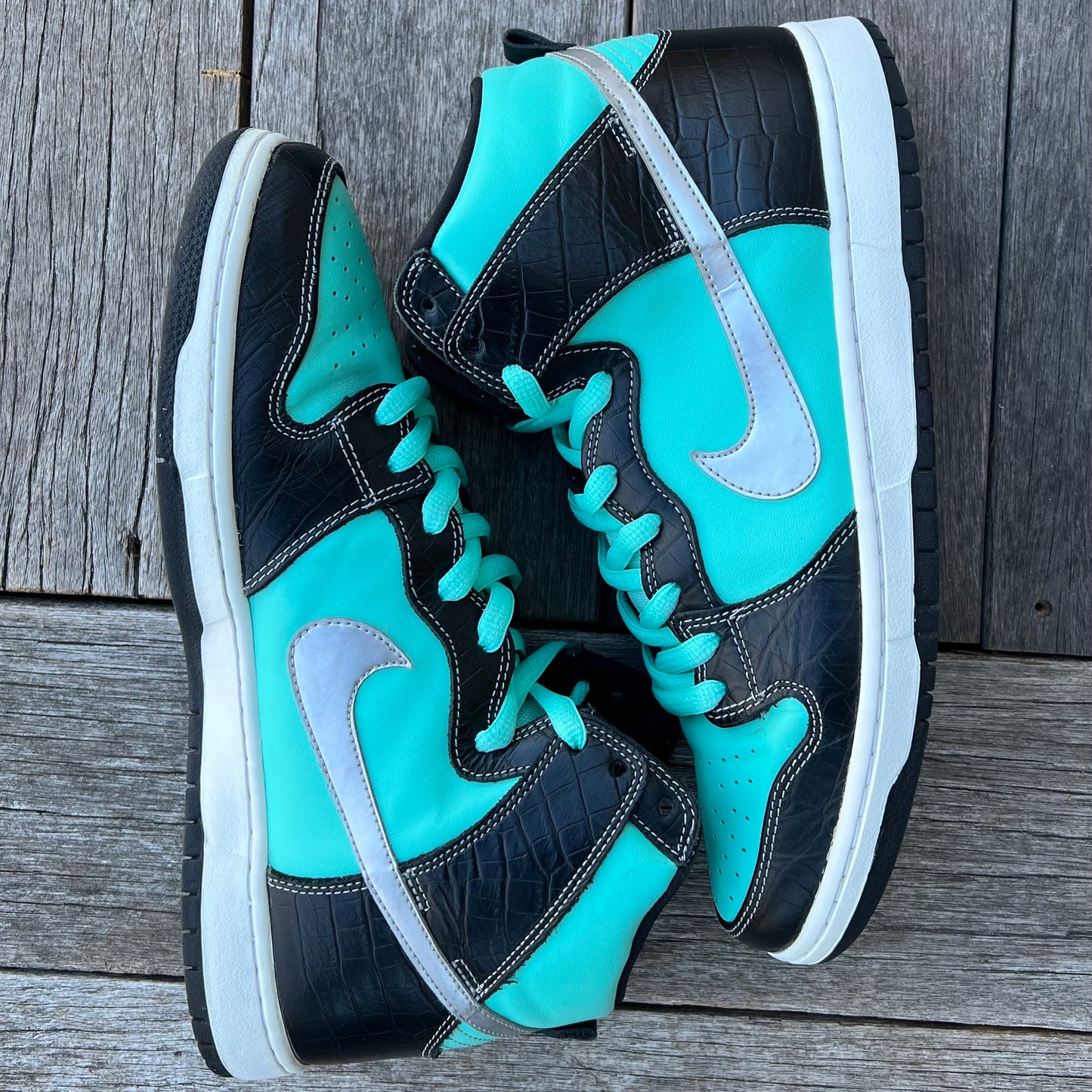 Nike SB Dunk High Tiffany Diamond Size 12