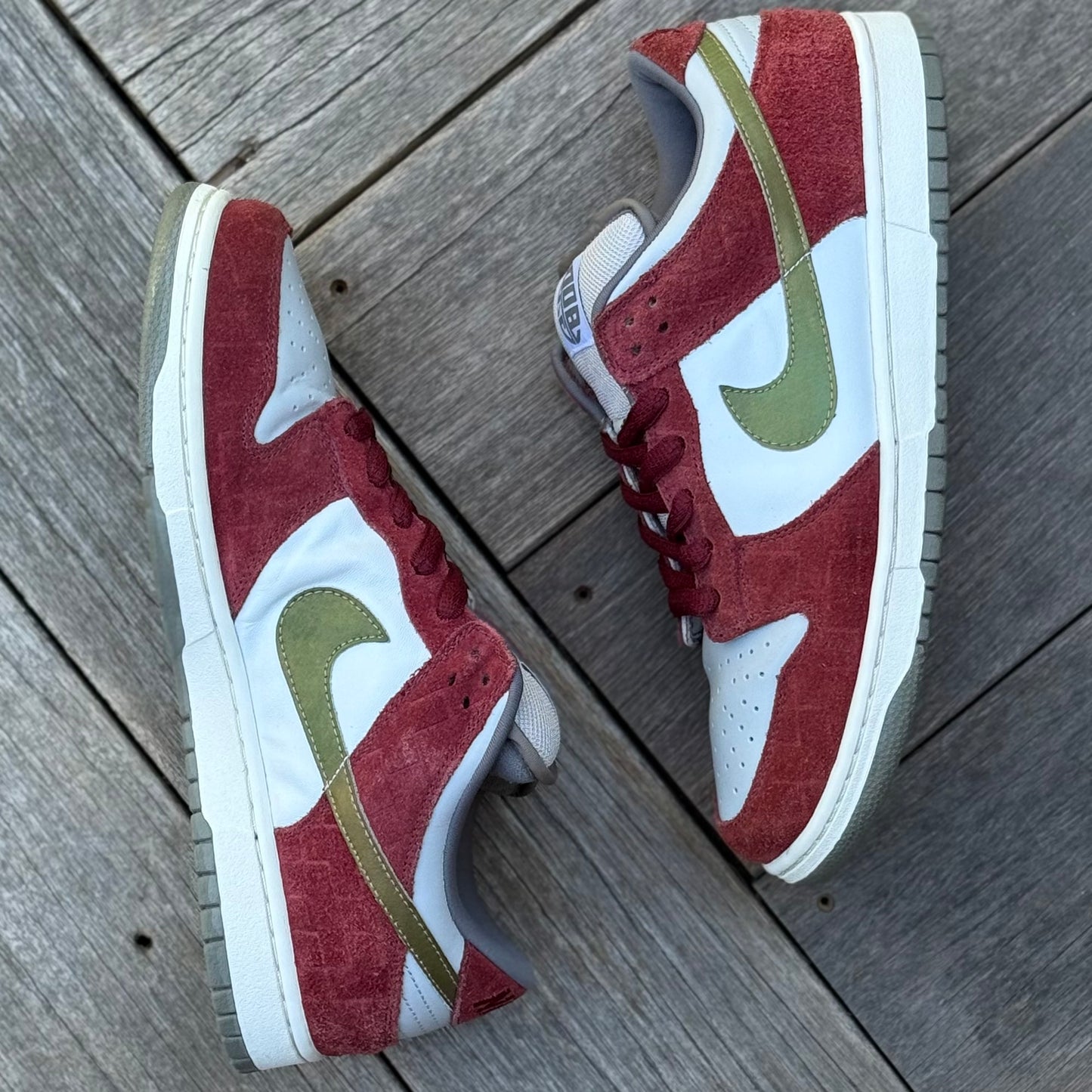 Nike SB Dunk Low Shanghai (1) Size 10.5