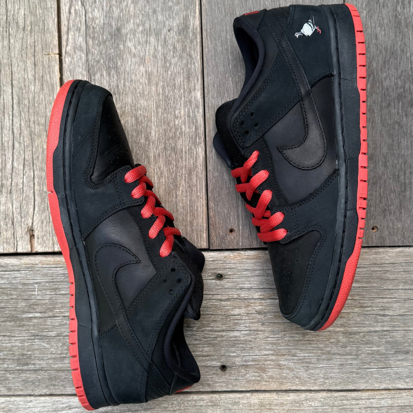 Nike SB Dunk Low Black Pigeon Size 9
