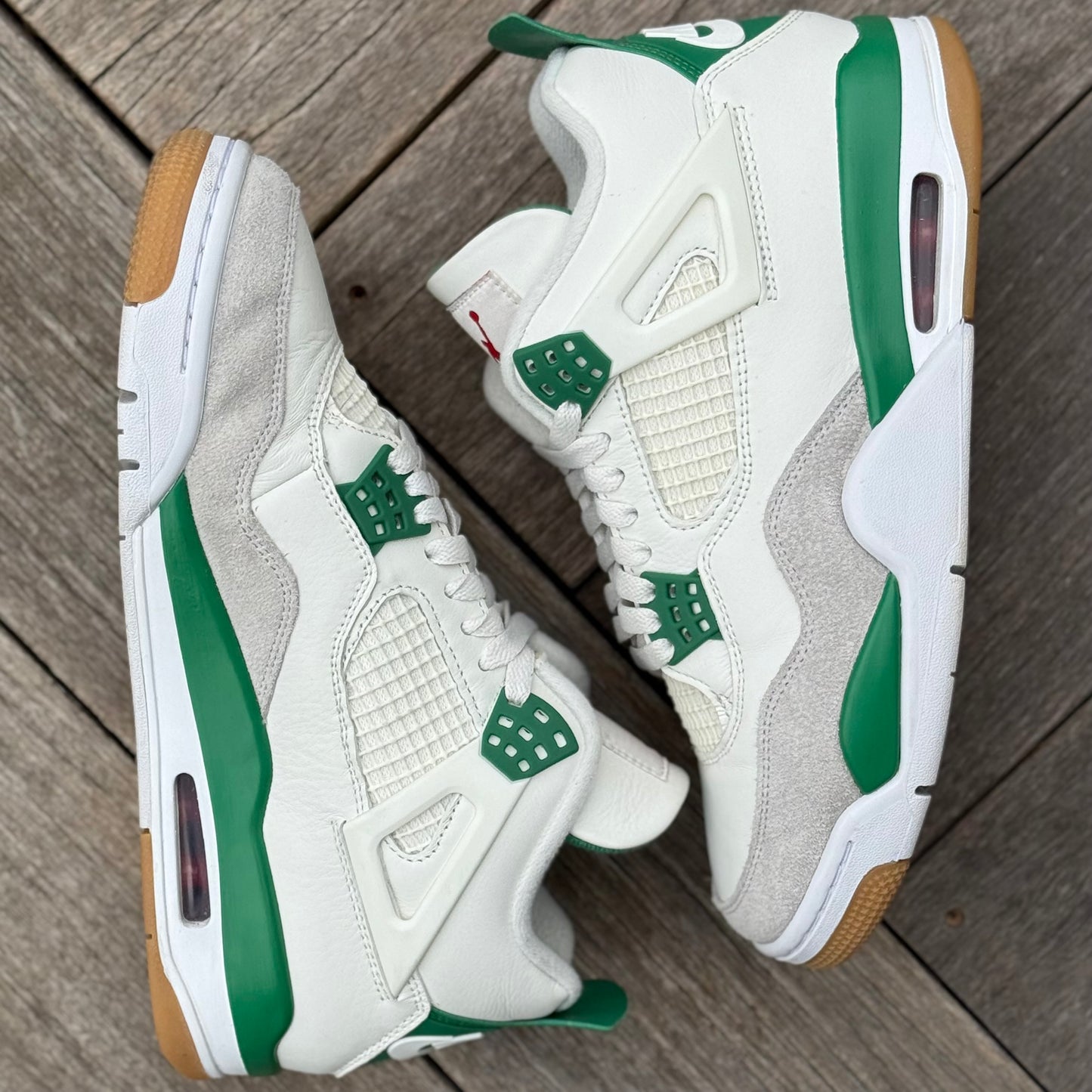 Nike SB Jordan 4 Pine Green Size 9