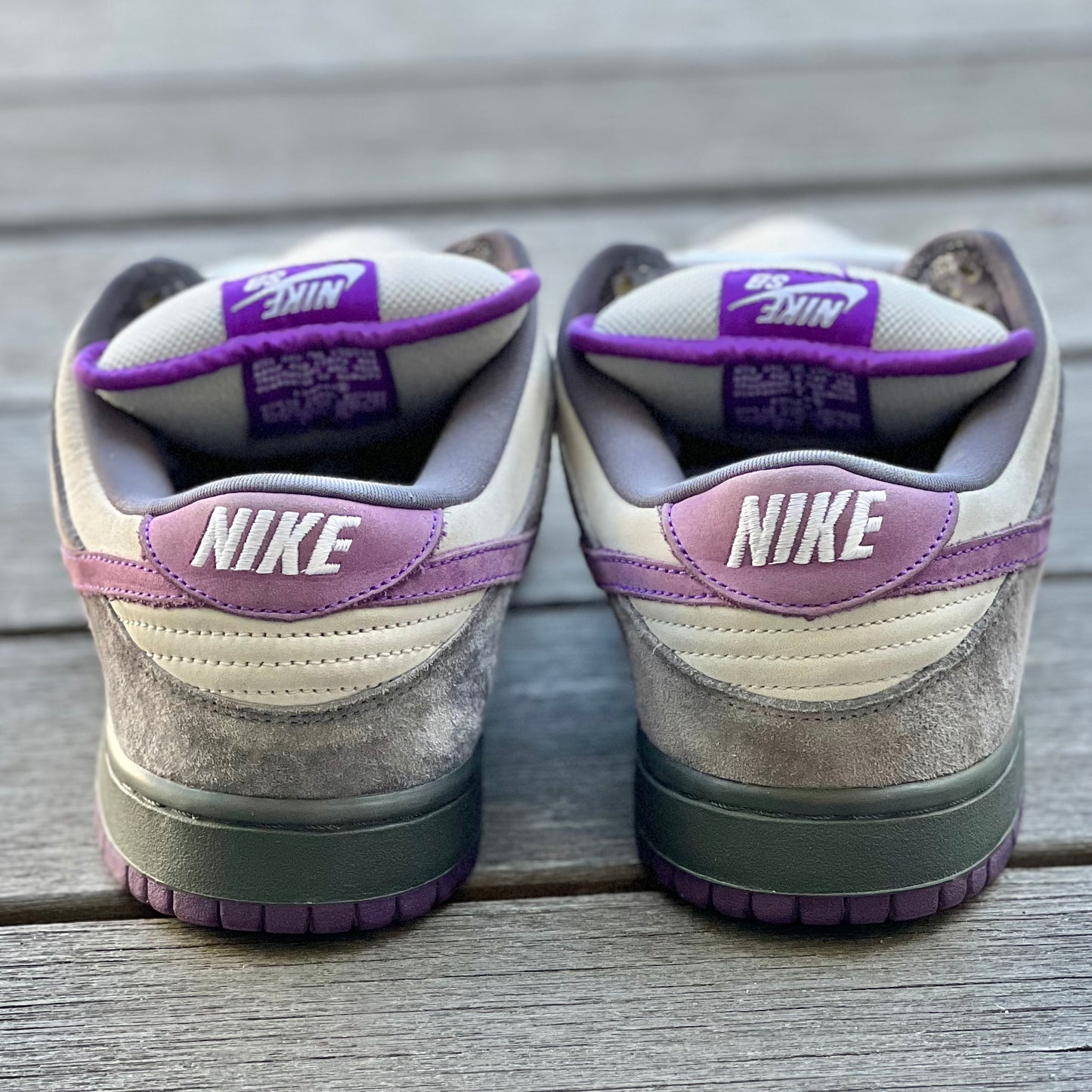 Nike SB Dunk Low Purple Pigeon Size 11