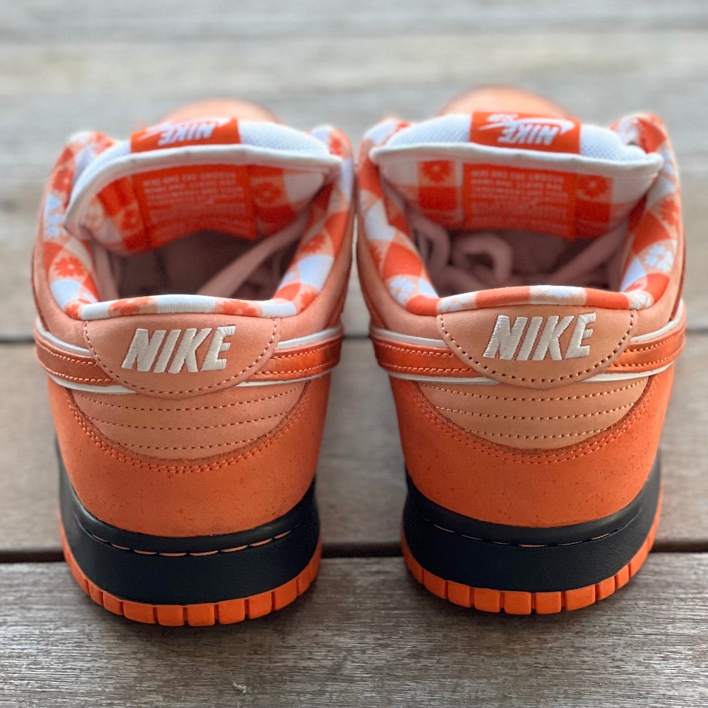 Nike SB Dunk Low Orange Lobster Size 9