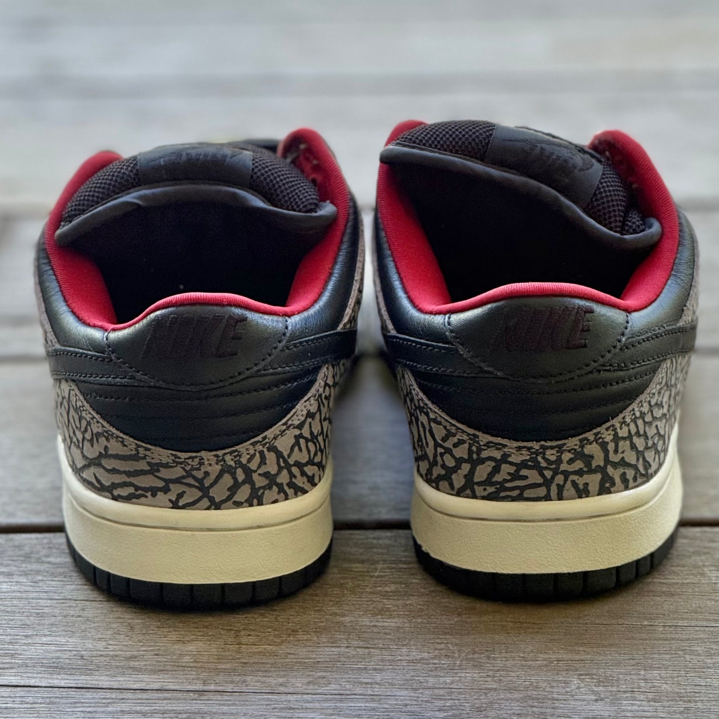 Nike SB Dunk Low Black Cement Supreme Size 9.5
