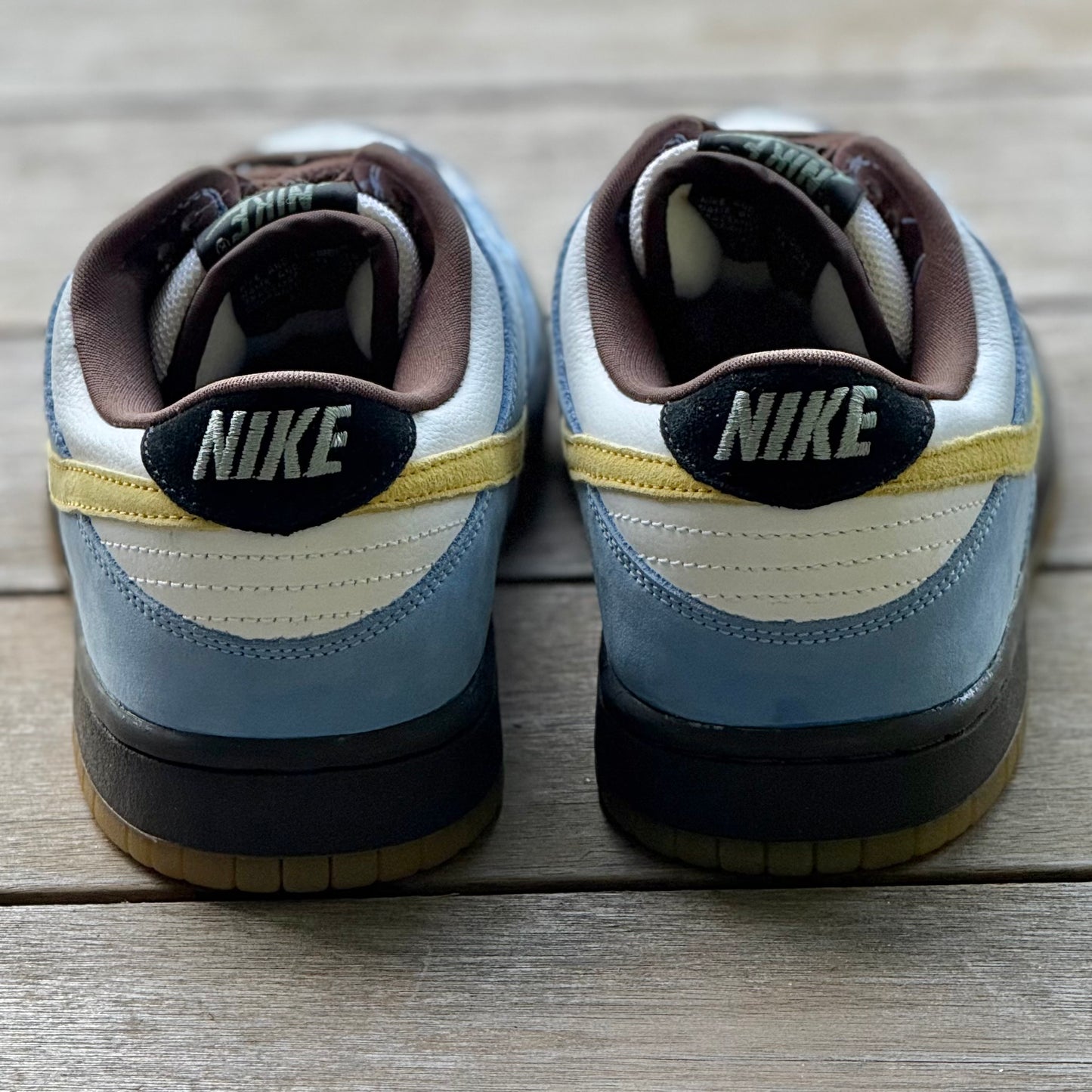 Nike SB Dunk Low Homer Simpson Size 10