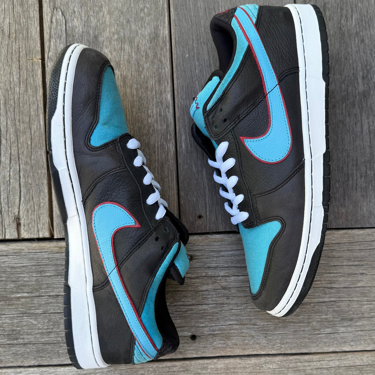Nike SB Dunk Low Angels & Demons Size 12