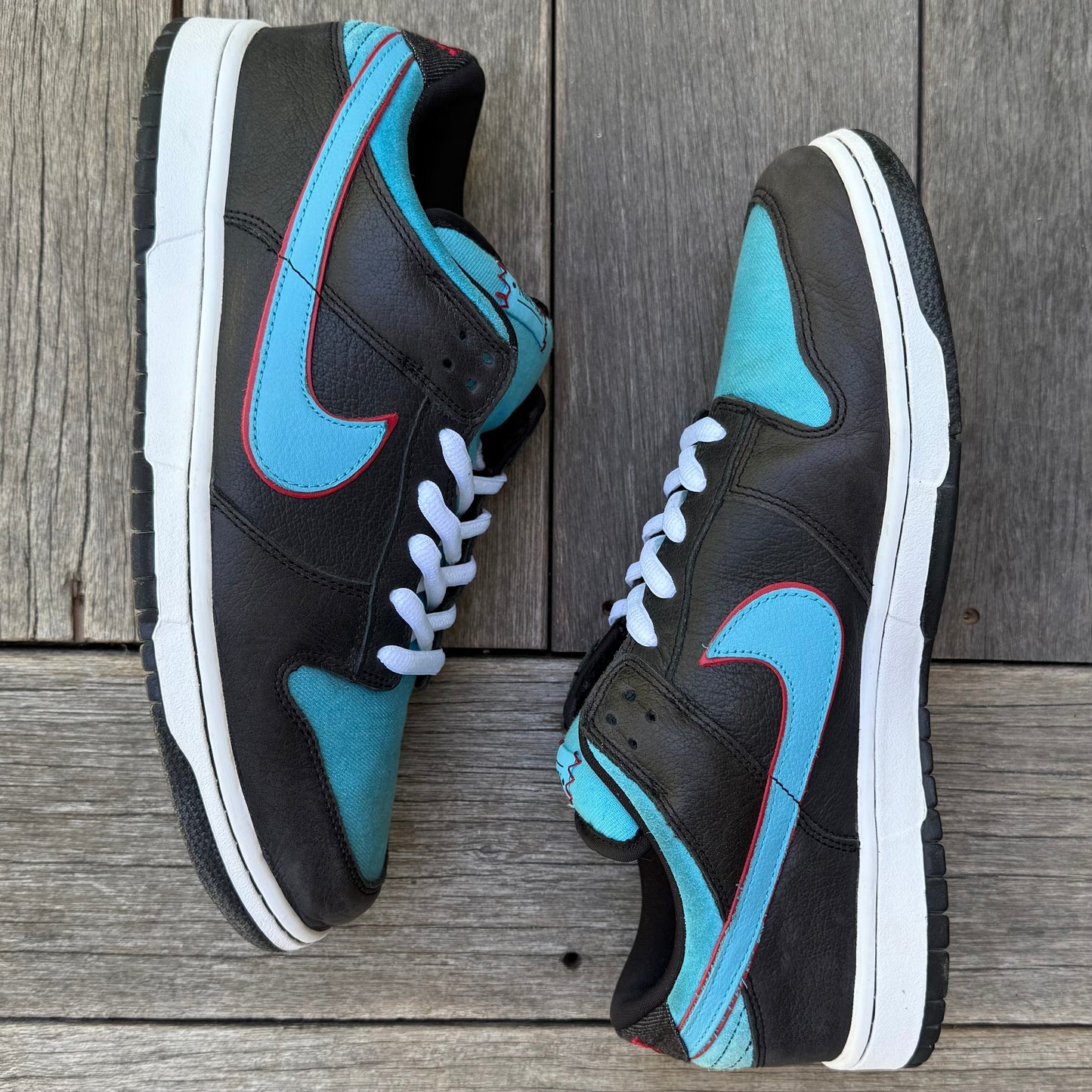 Nike SB Dunk Low Angels & Demons Size 12