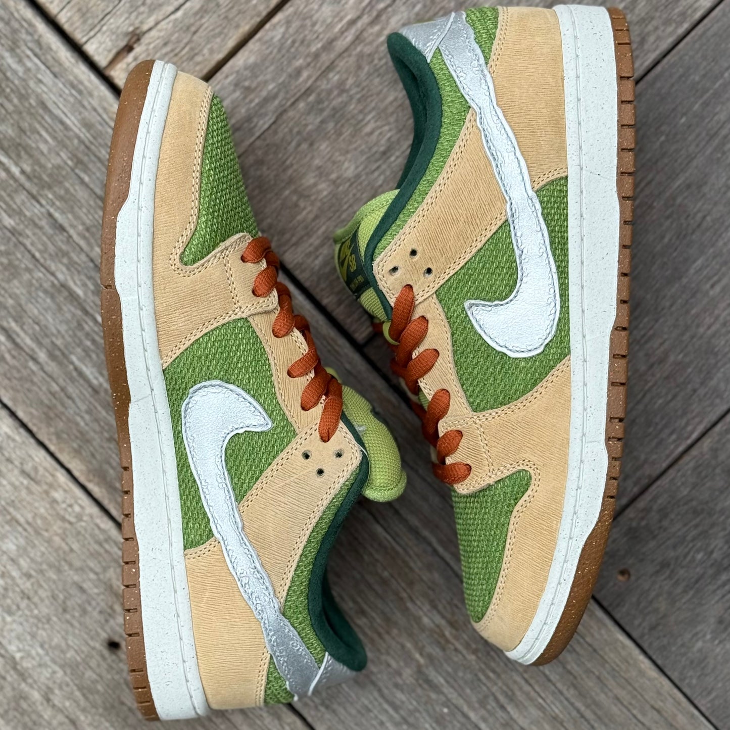 Nike SB Dunk Low Escargot SAMPLE Size 9