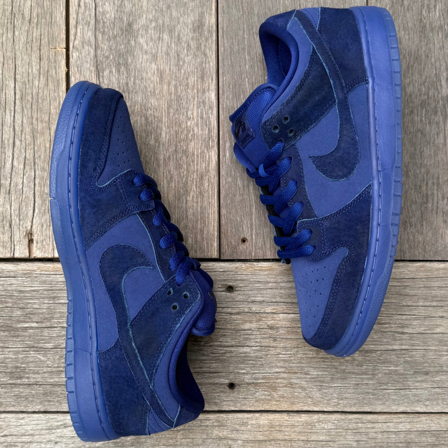 Nike SB Dunk Low Blue Moon Size 10