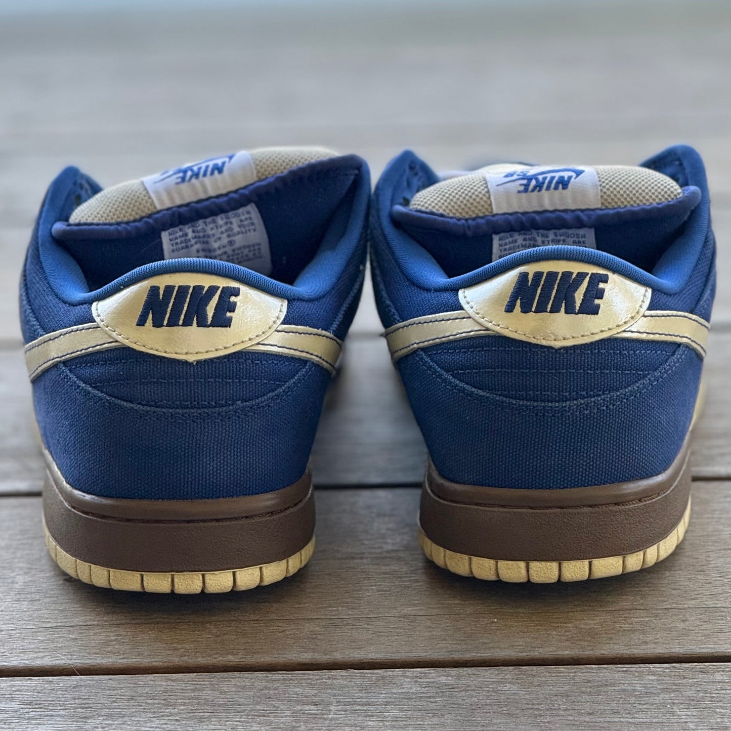 Nike SB Dunk Low Gold Rail Melbourne Size 11