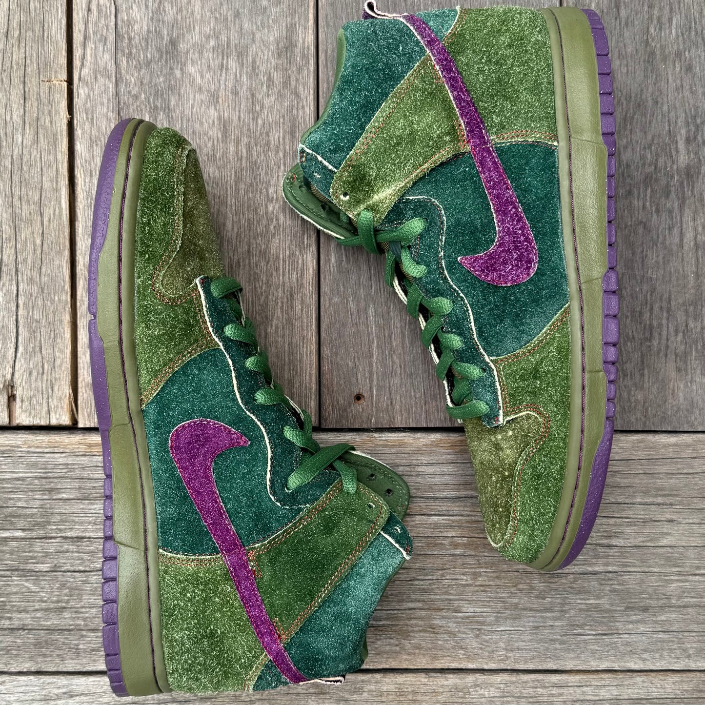 Nike SB Dunk High Skunk (420) Size 9.5