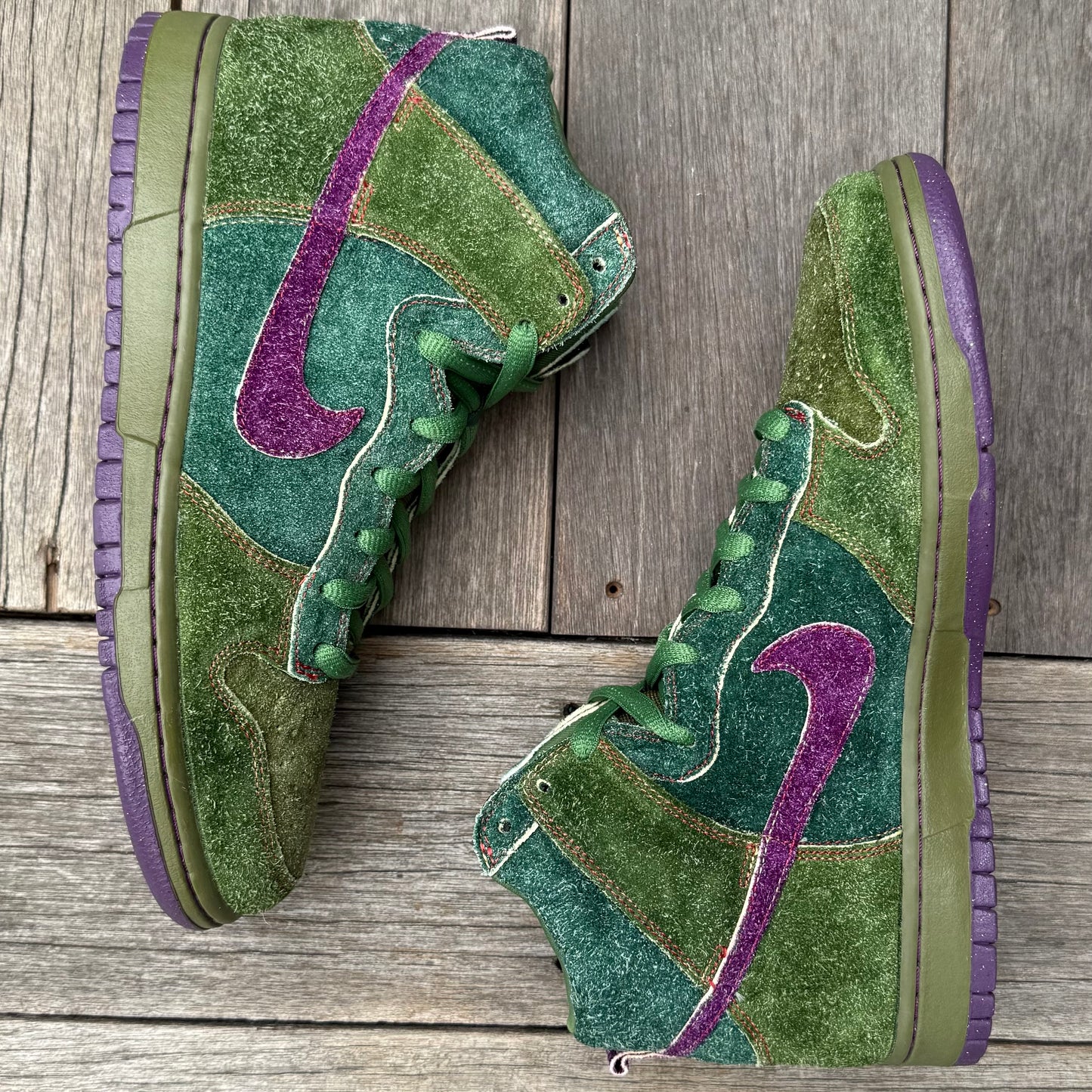 Nike SB Dunk High Skunk (420) Size 9.5