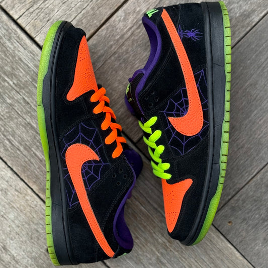 Nike SB Dunk Low Night of Mischief Size 10.5