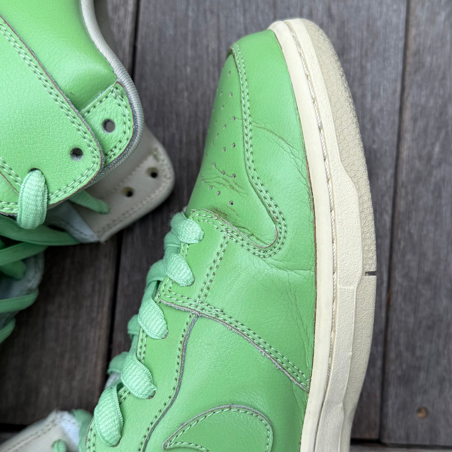 Nike SB Dunk High Statue of Liberty Size 10