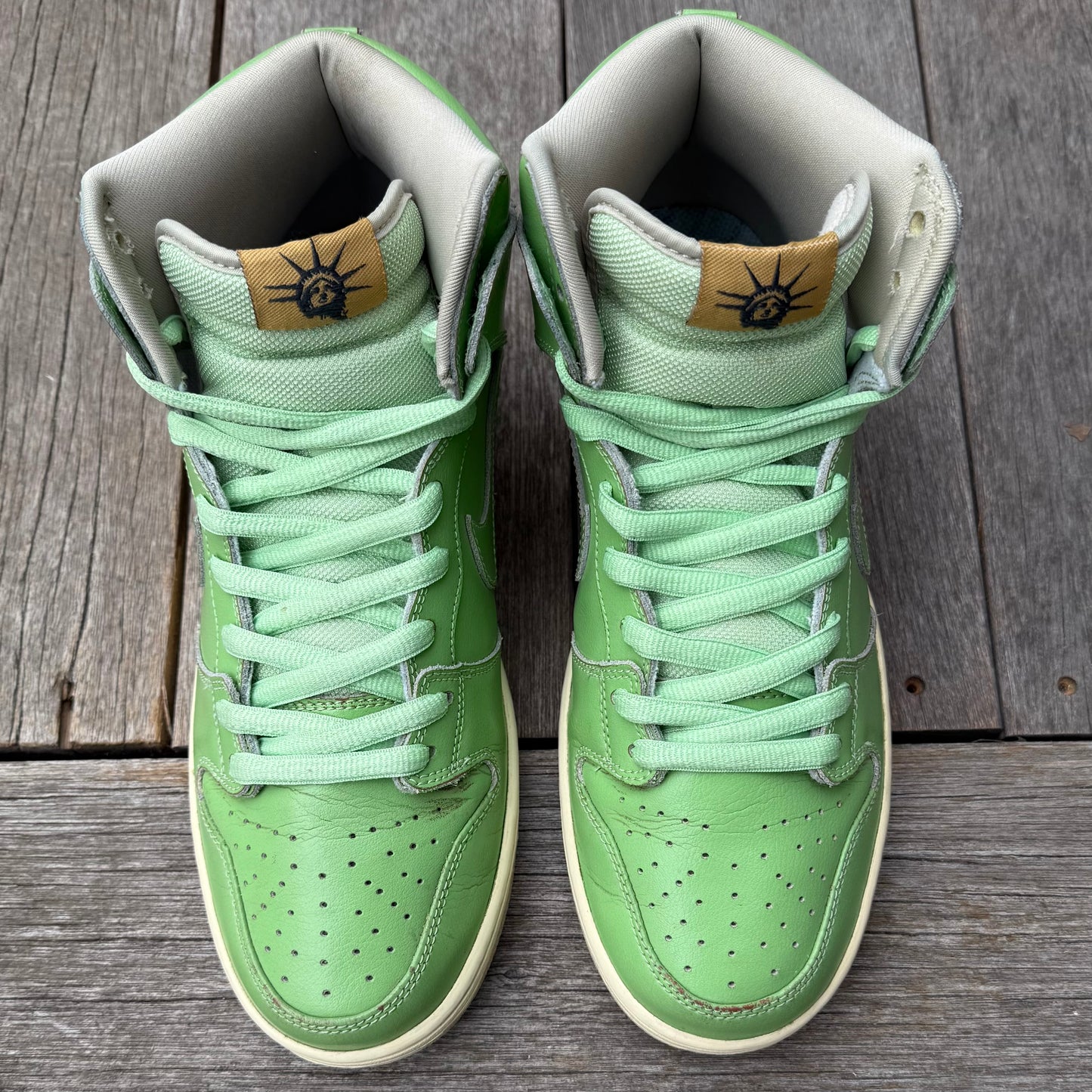 Nike SB Dunk High Statue of Liberty Size 10