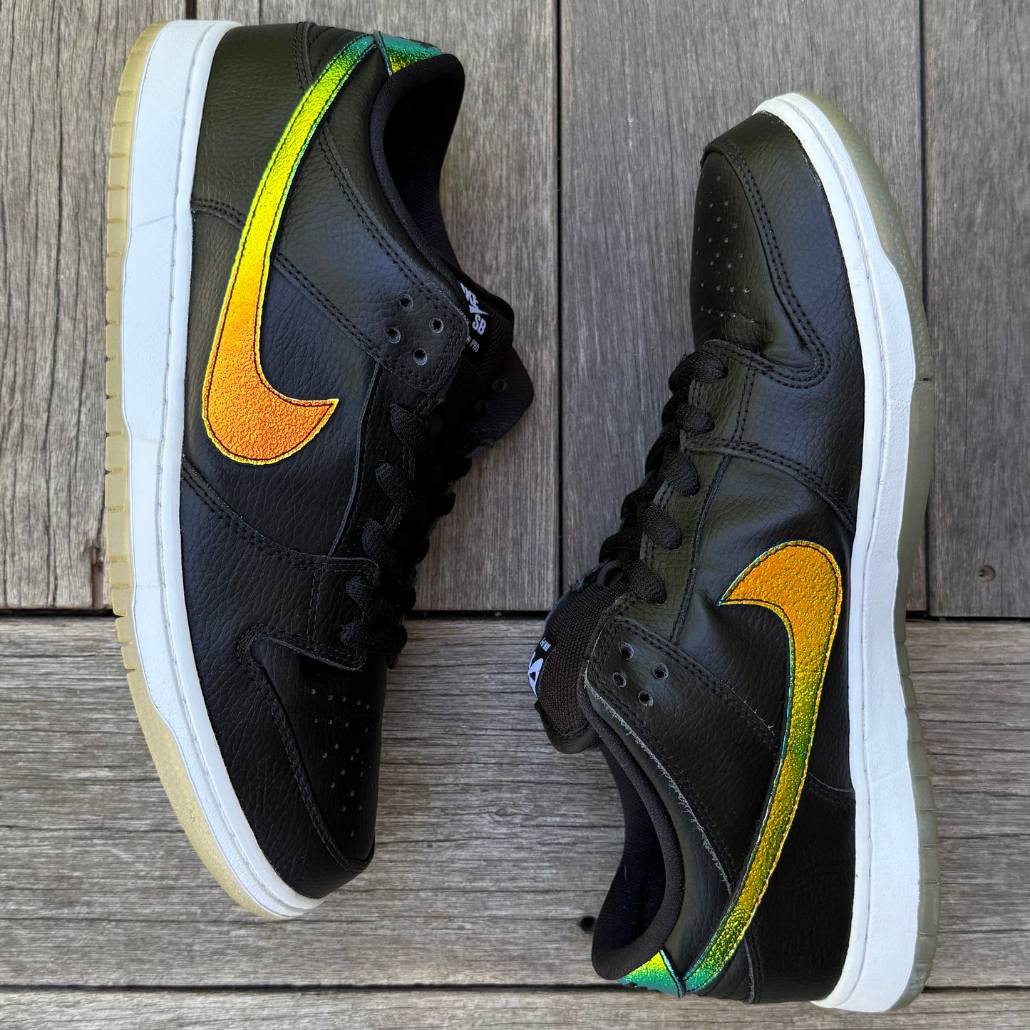 Nike SB Dunk Low Black Sparkle Oil Spill Size 11