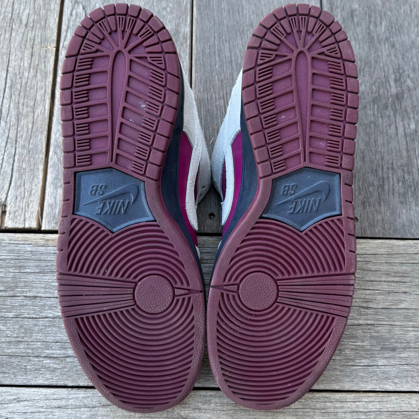 Nike SB Dunk Low True Berry Size 13