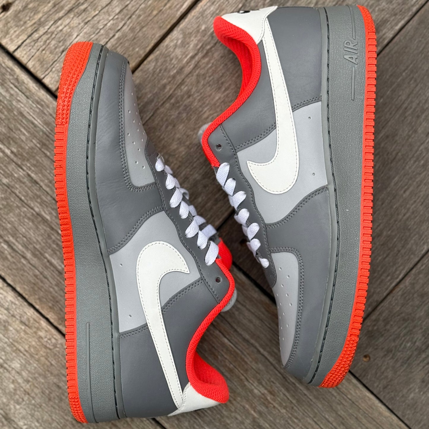 Nike Air Force 1 NYC Staple Pigeon (ID) Size 9.5