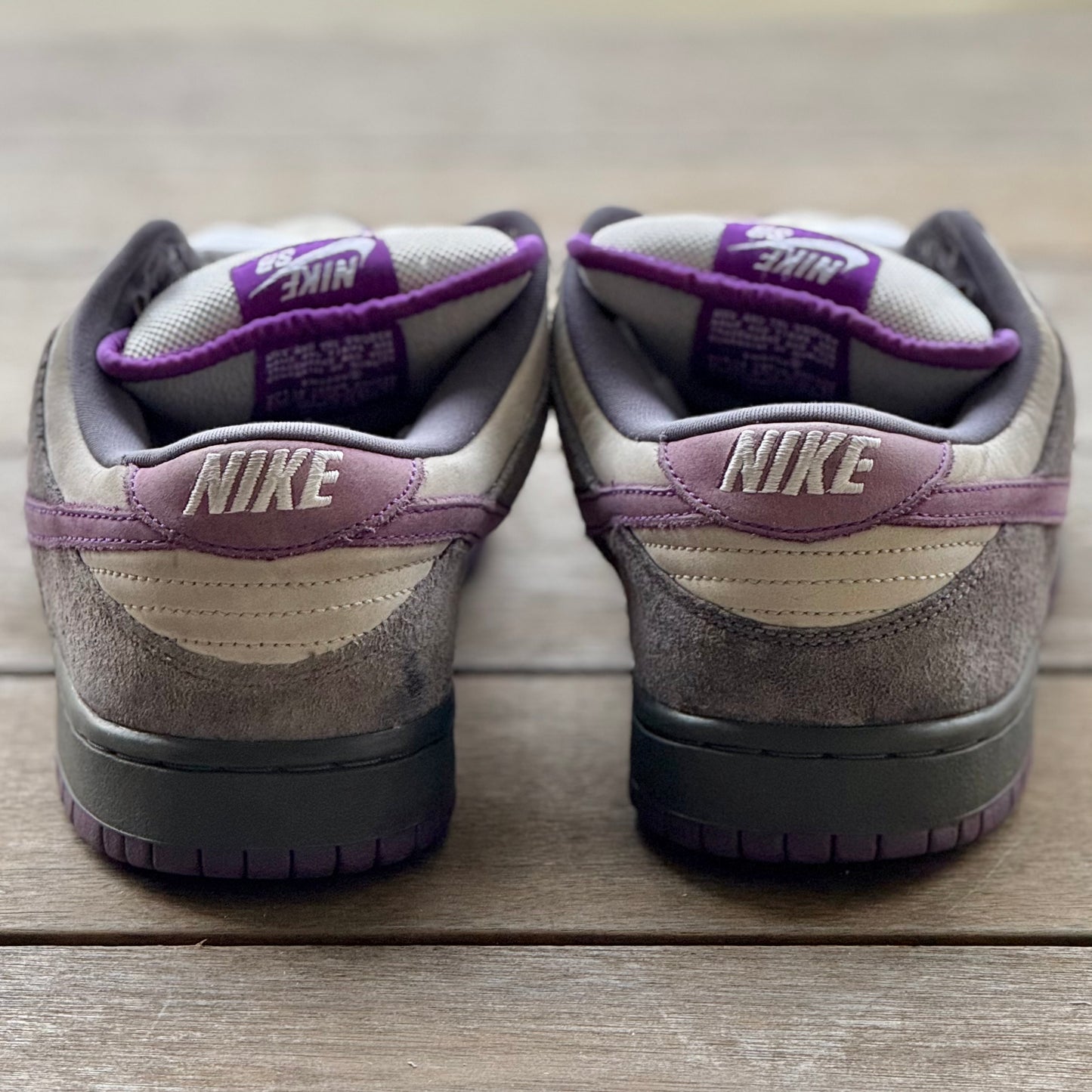 Nike SB Dunk Low Purple Pigeon Size 11