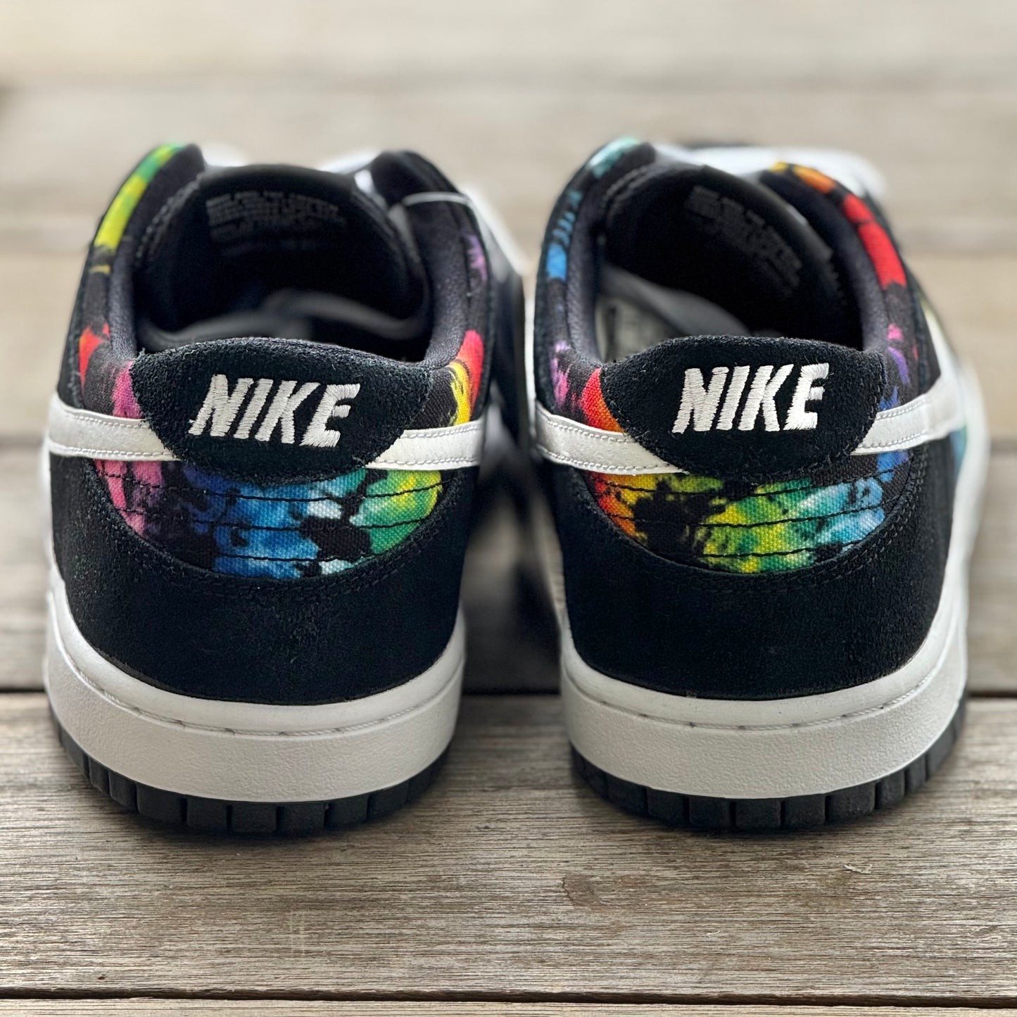 Nike SB Dunk Low Rainbow Tie Dye IW Size 11