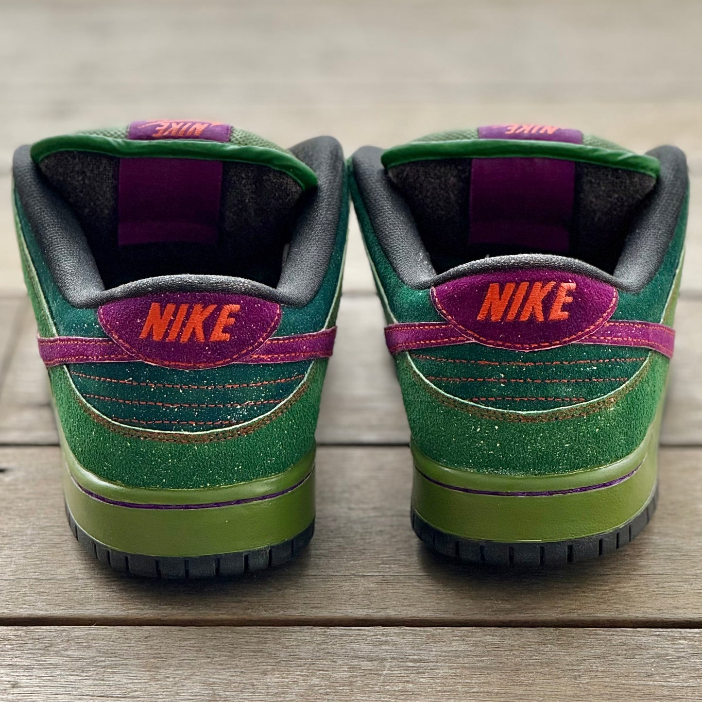 Nike SB Dunk Low Skunk (Custom) Size 10.5