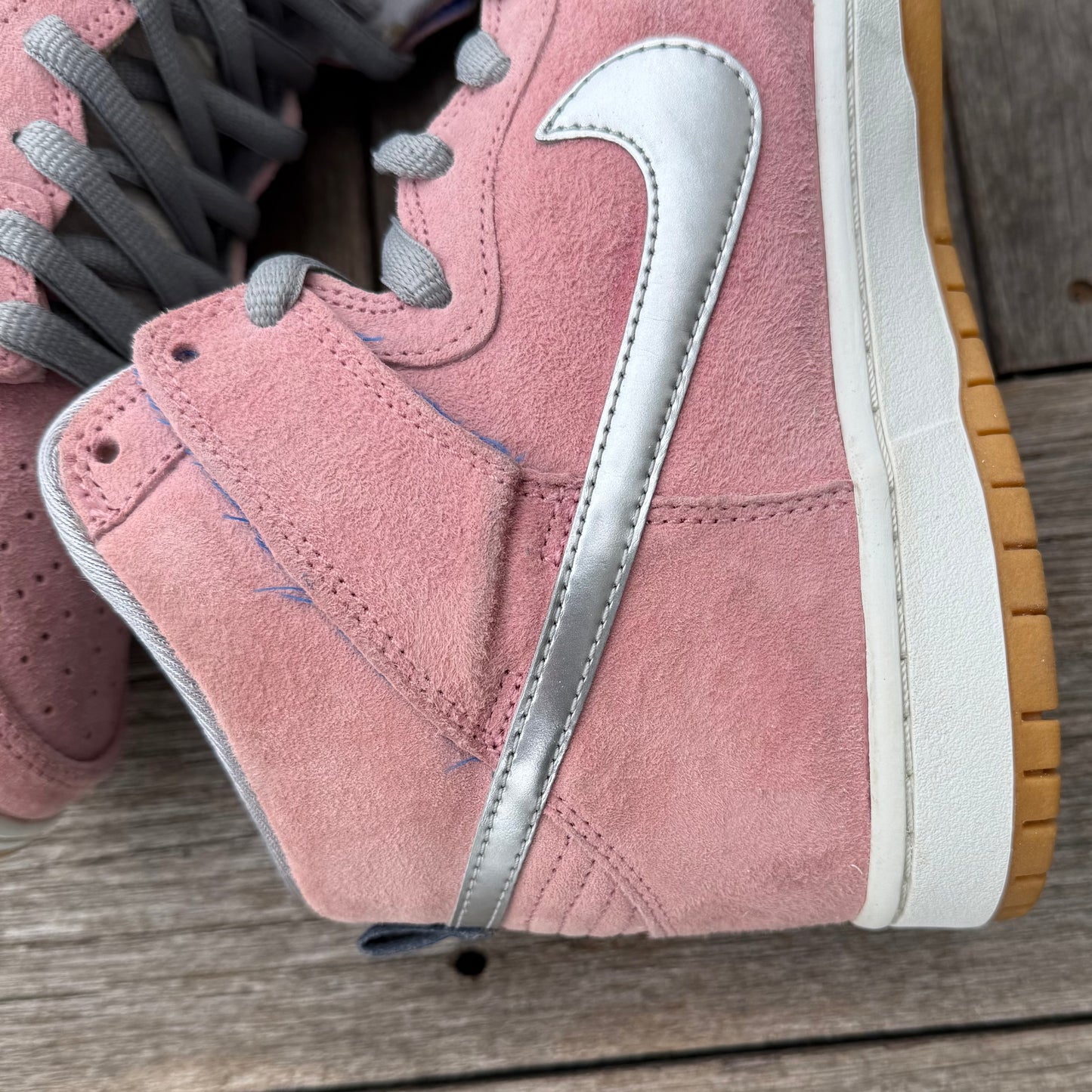 Nike SB Dunk High When Pigs Fly Size 9.5