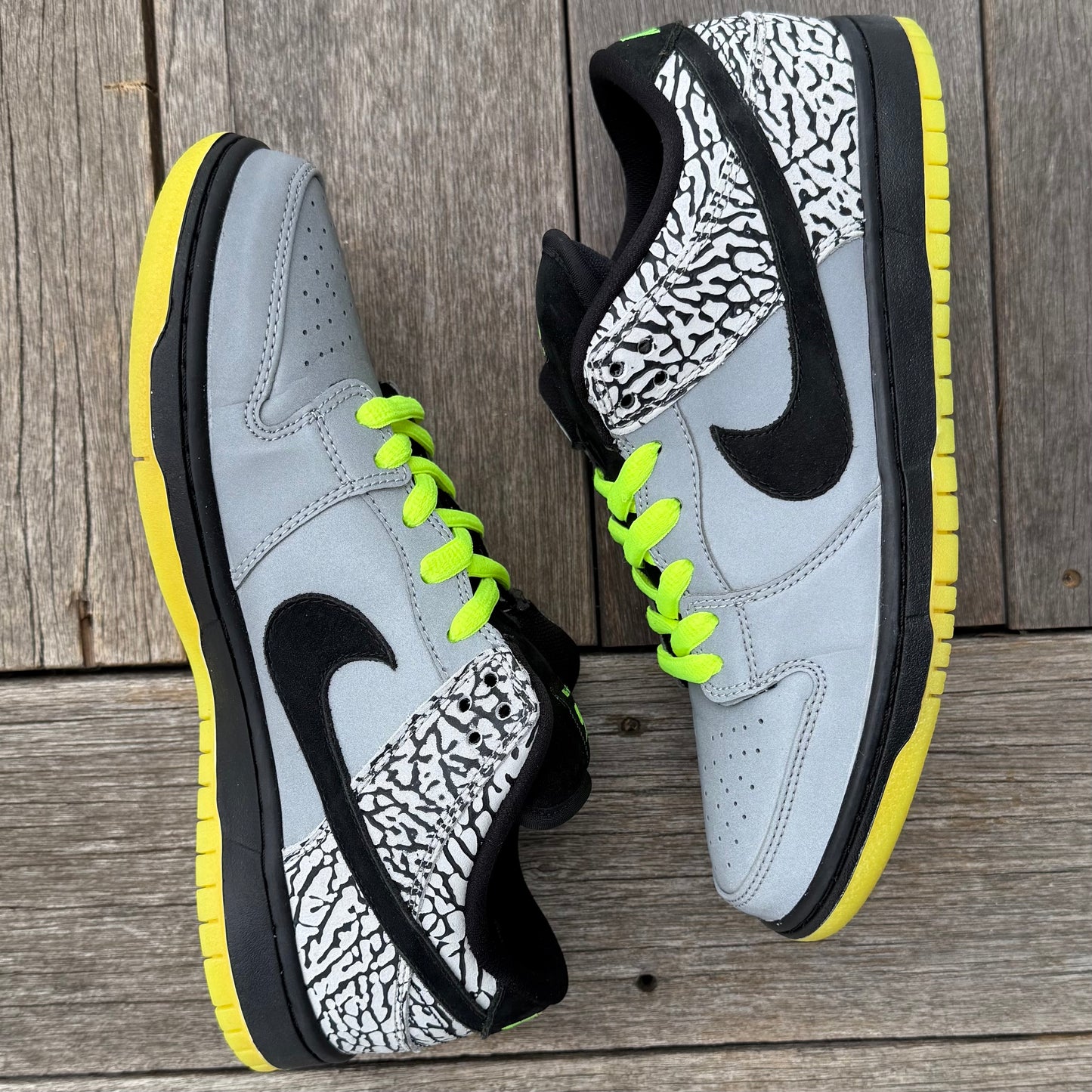 Nike SB Dunk Low Clark Kent 112 Size 8.5