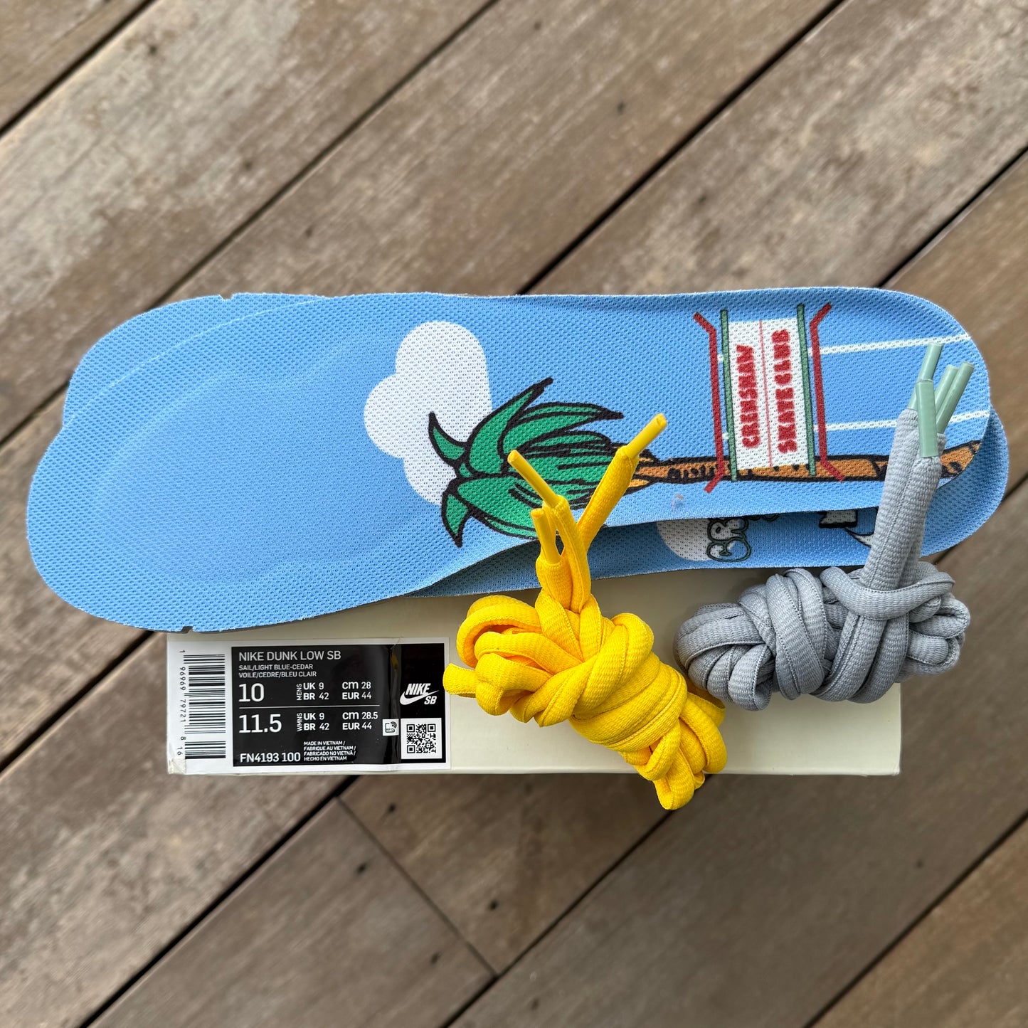 Nike SB Dunk Low Crenshaw Size 10