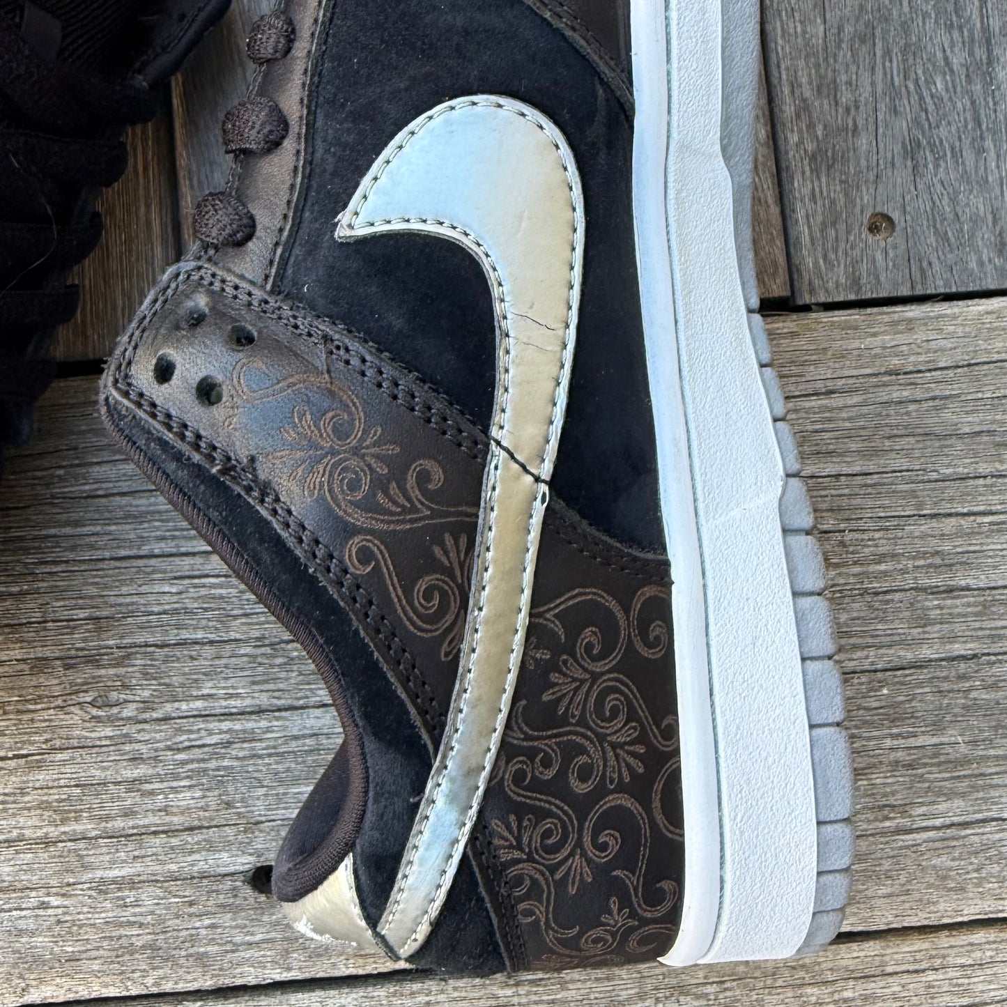 Nike SB Dunk Low Takashi 2 Size 9.5