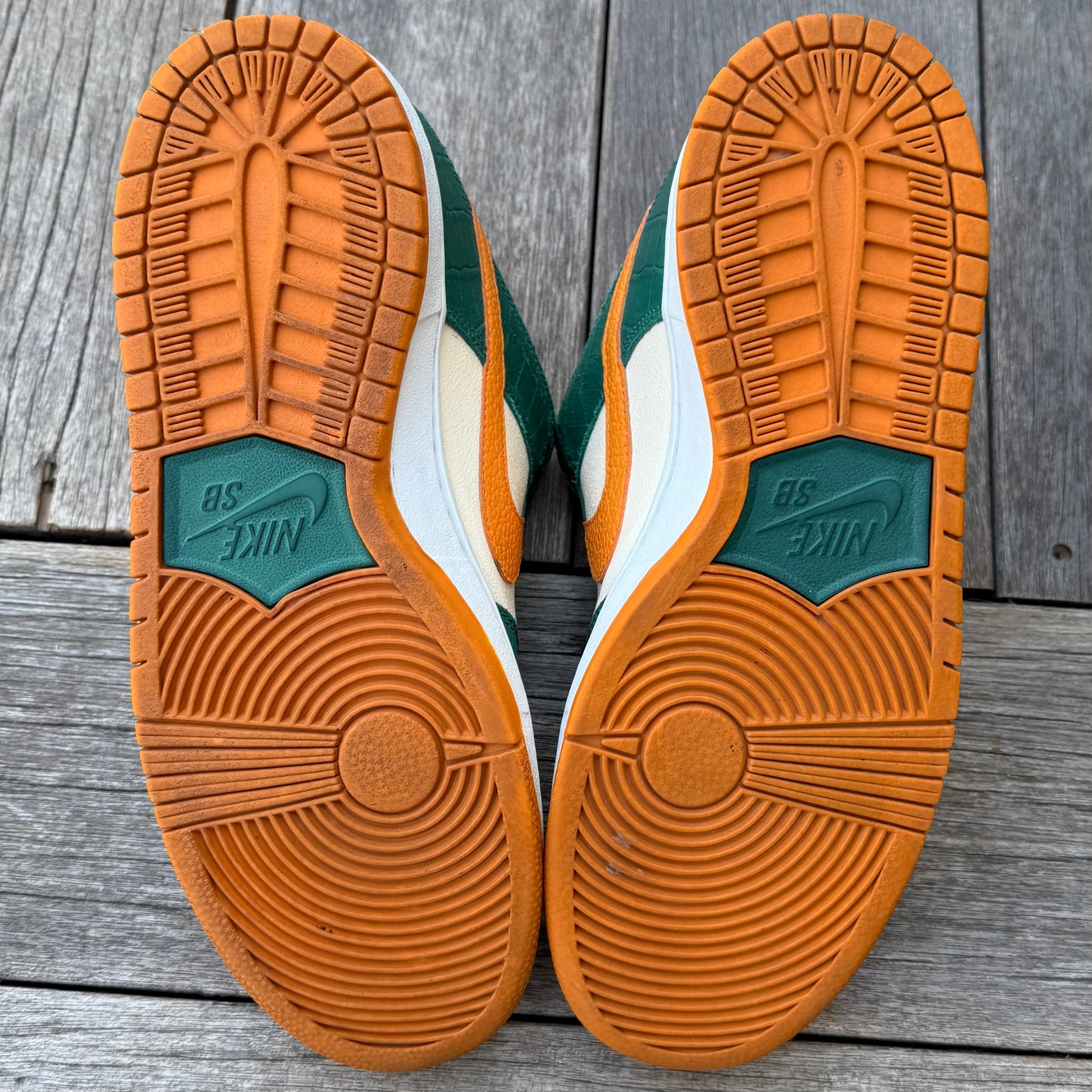 Nike SB Dunk Low Kumquat Legion Pine Size 9