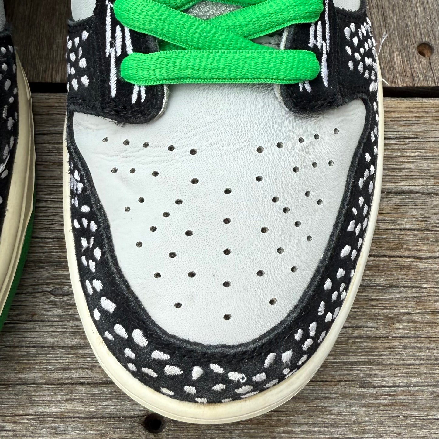 Nike SB Dunk Low Loon Size 10.5