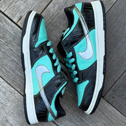 Nike SB Dunk Low Tiffany Diamond Size 10