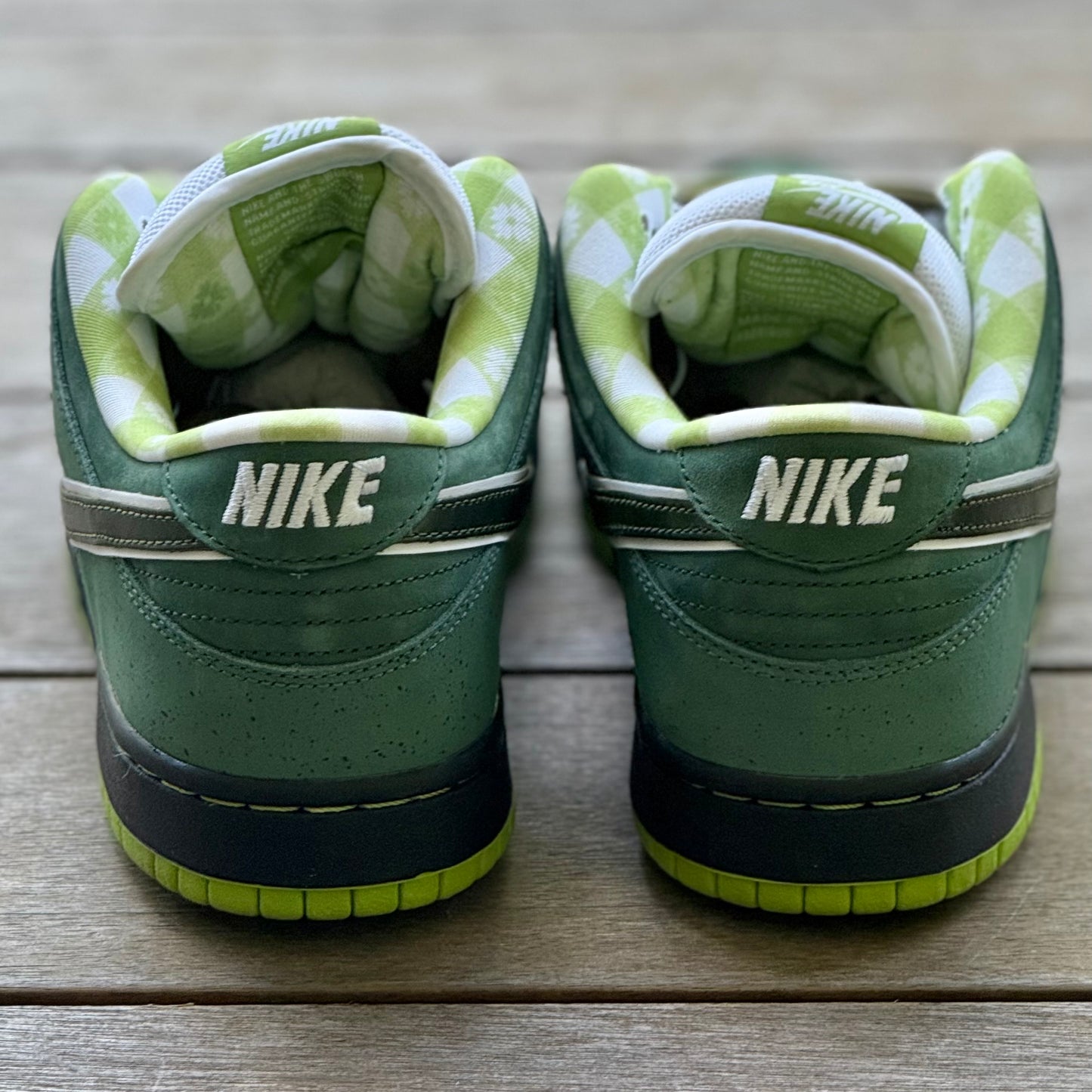 Nike SB Dunk Low Green Lobster (Special Box) Size 10